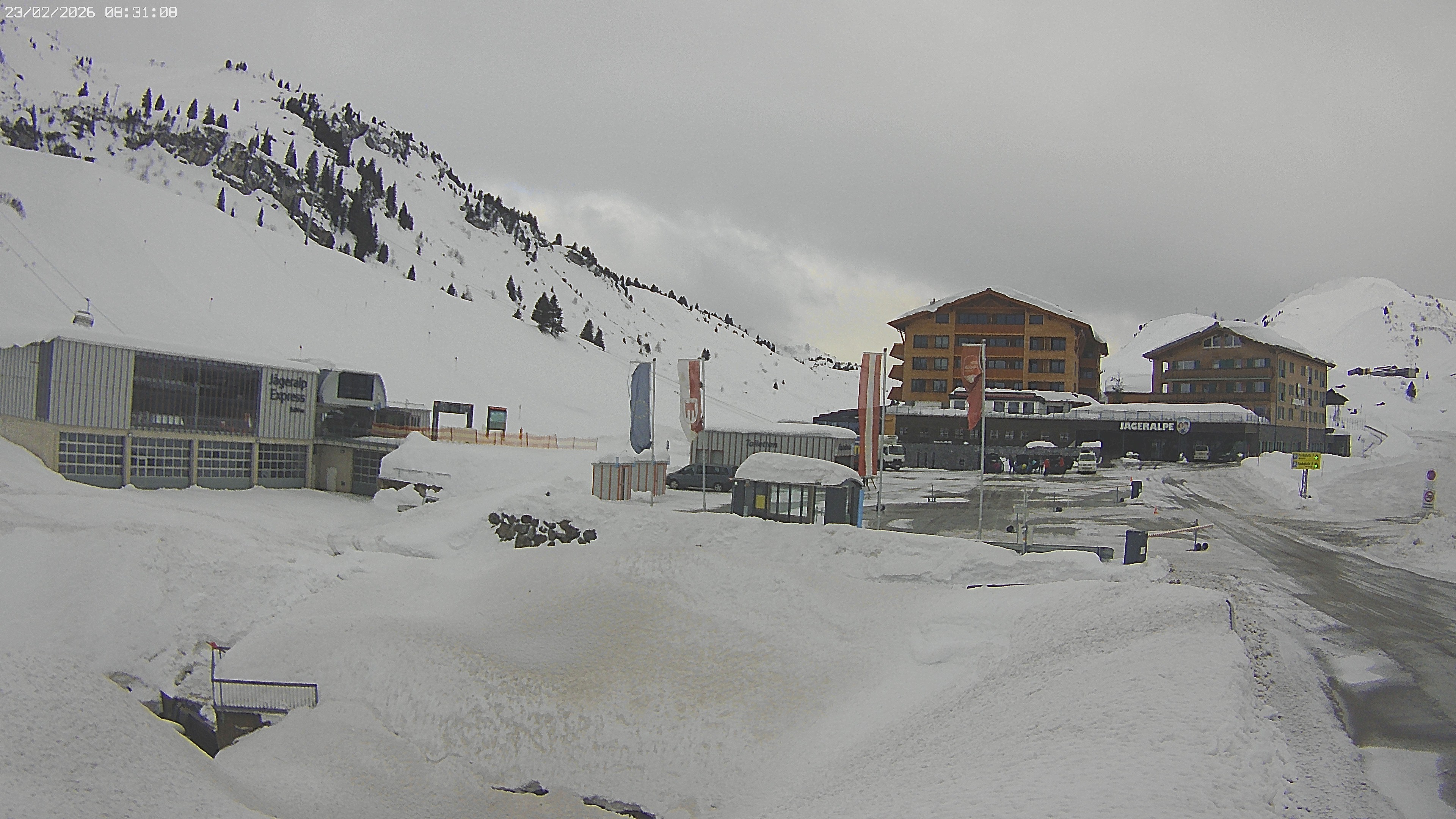 Archiv Foto Webcam Jägeralpe: Blick aufs Hotel