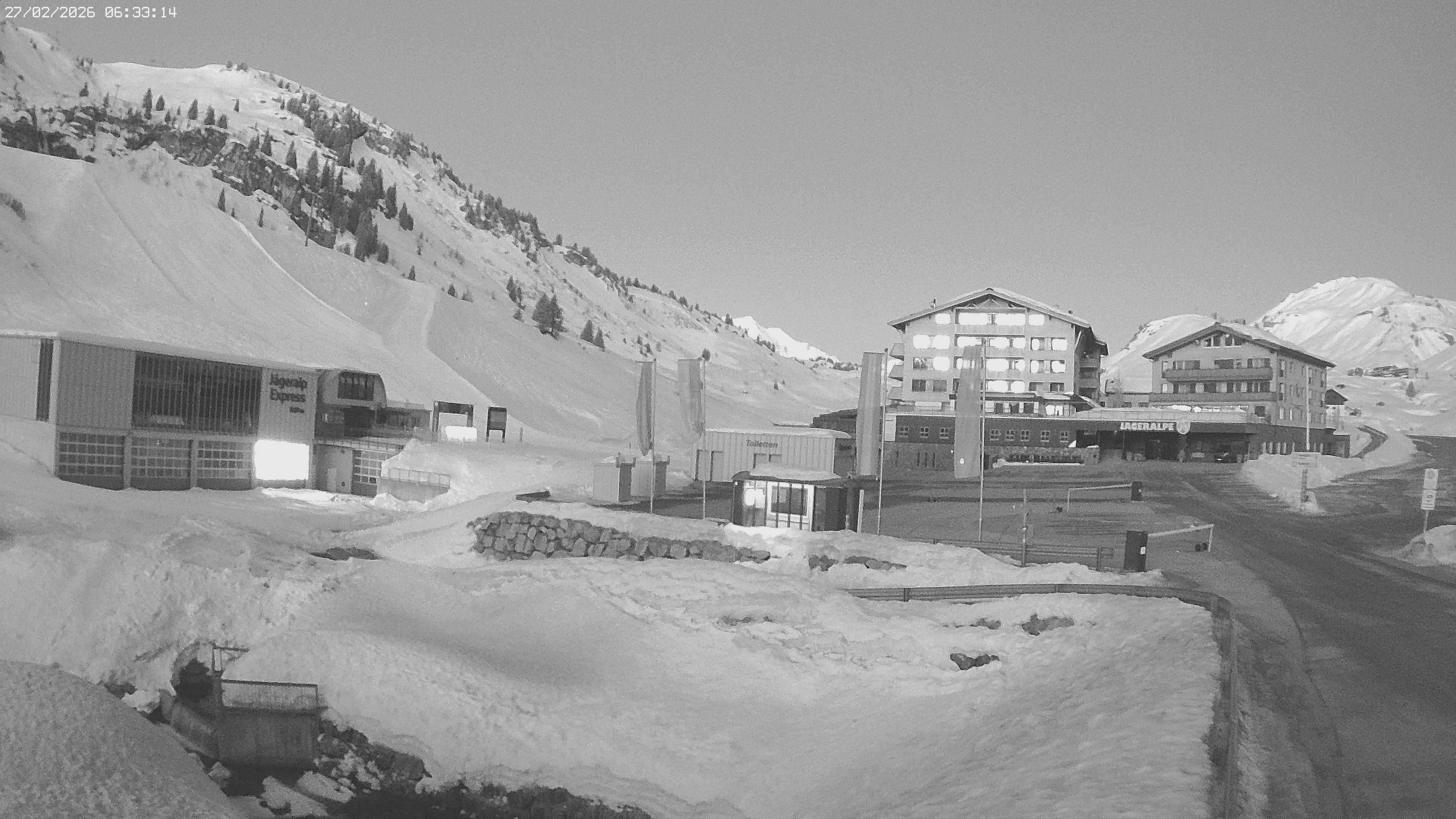 Archiv Foto Webcam Jägeralpe: Blick aufs Hotel