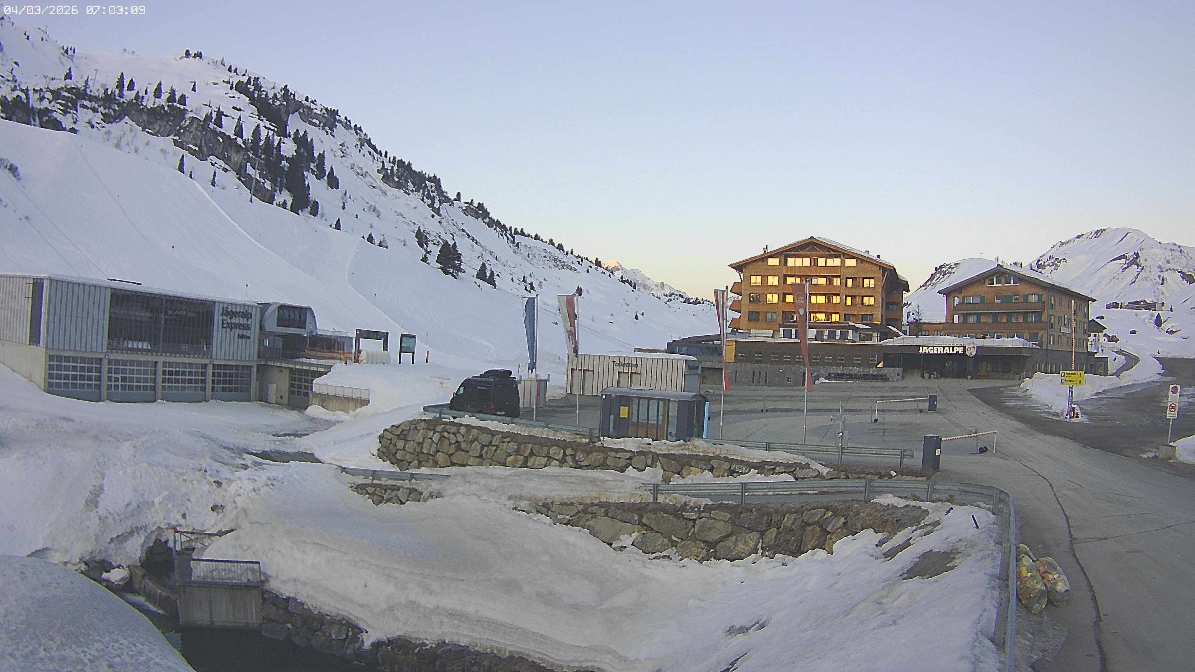 Archiv Foto Webcam Jägeralpe: Blick aufs Hotel