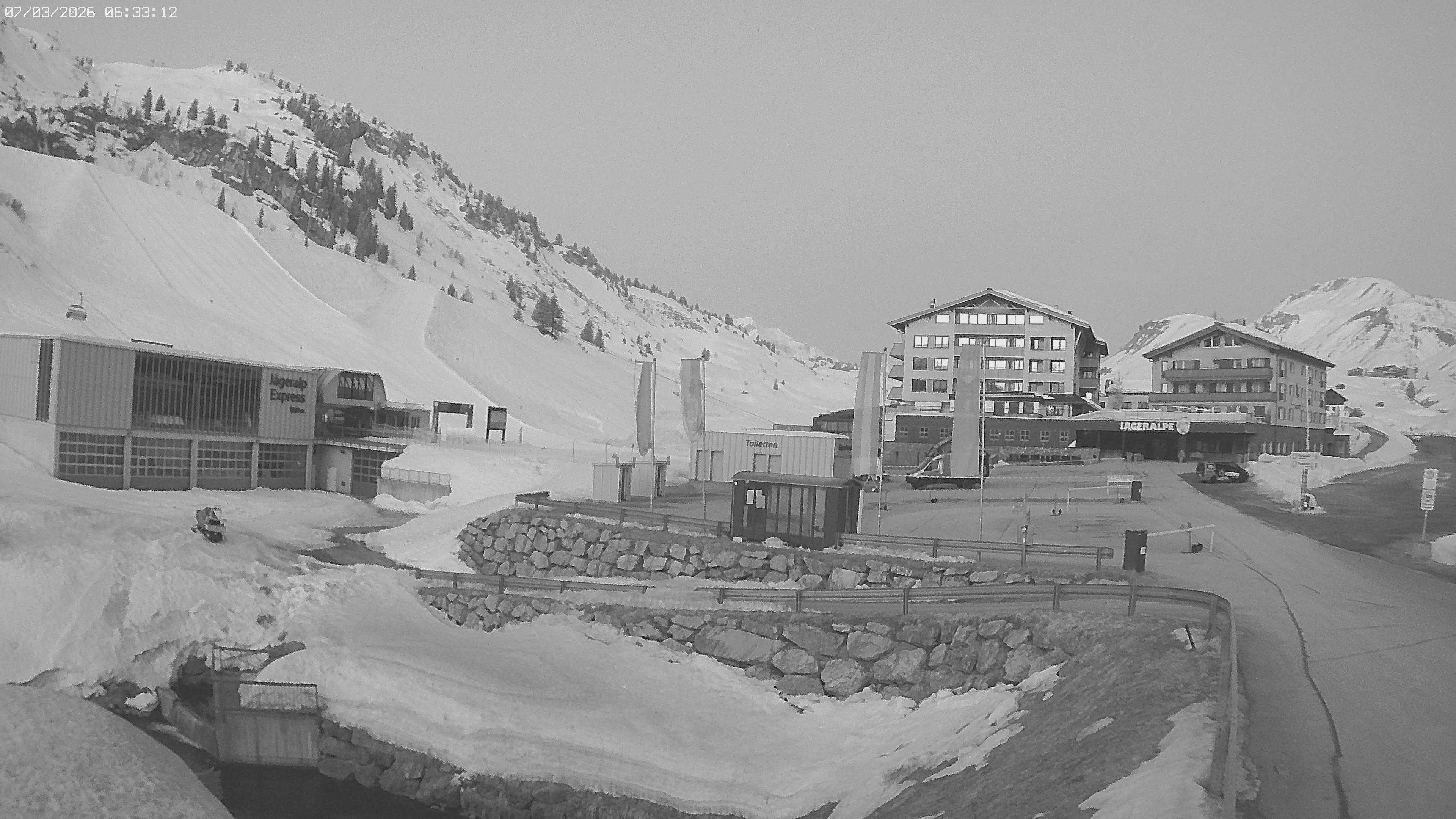 Archiv Foto Webcam Jägeralpe: Blick aufs Hotel