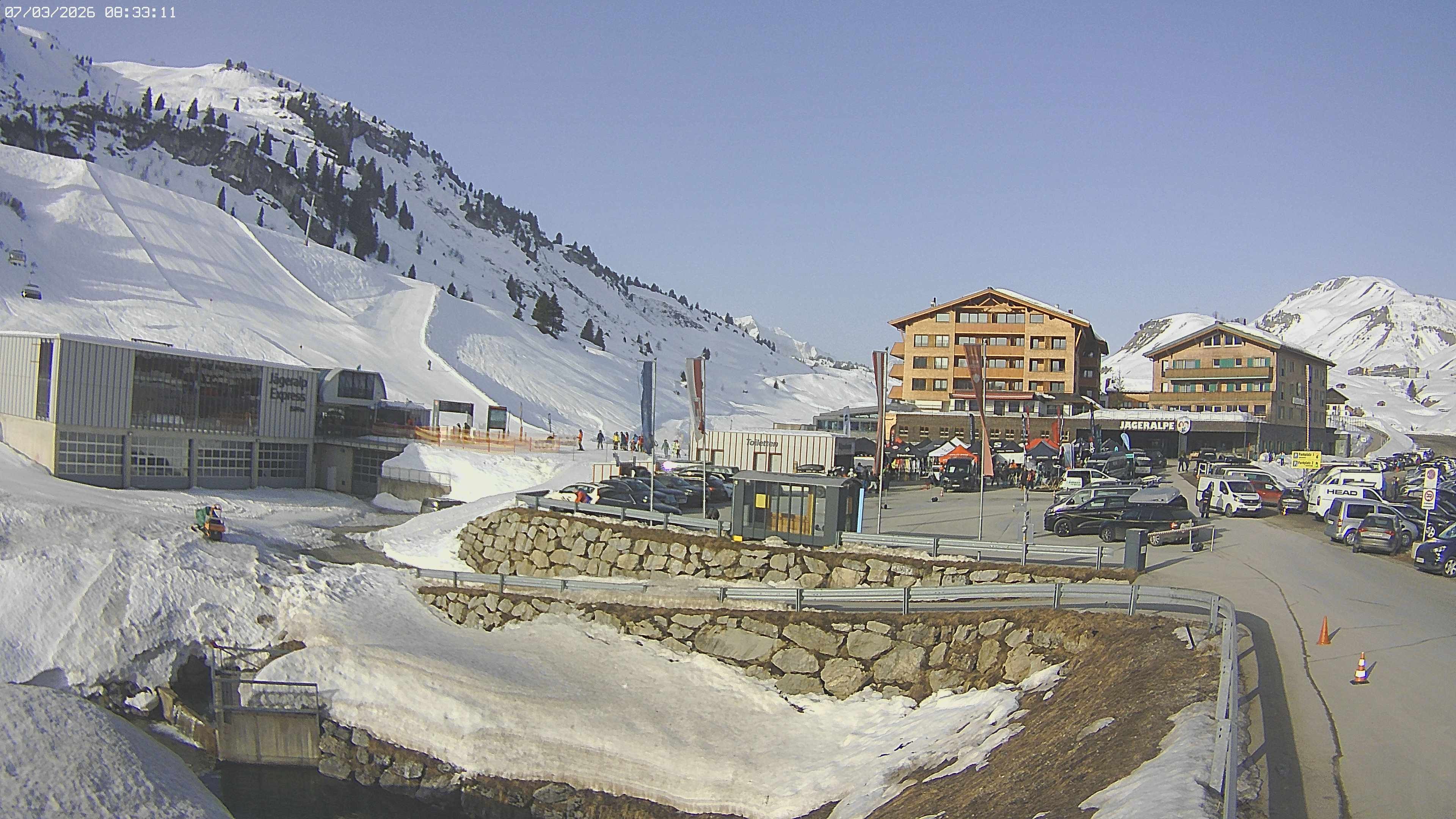 Archiv Foto Webcam Jägeralpe: Blick aufs Hotel