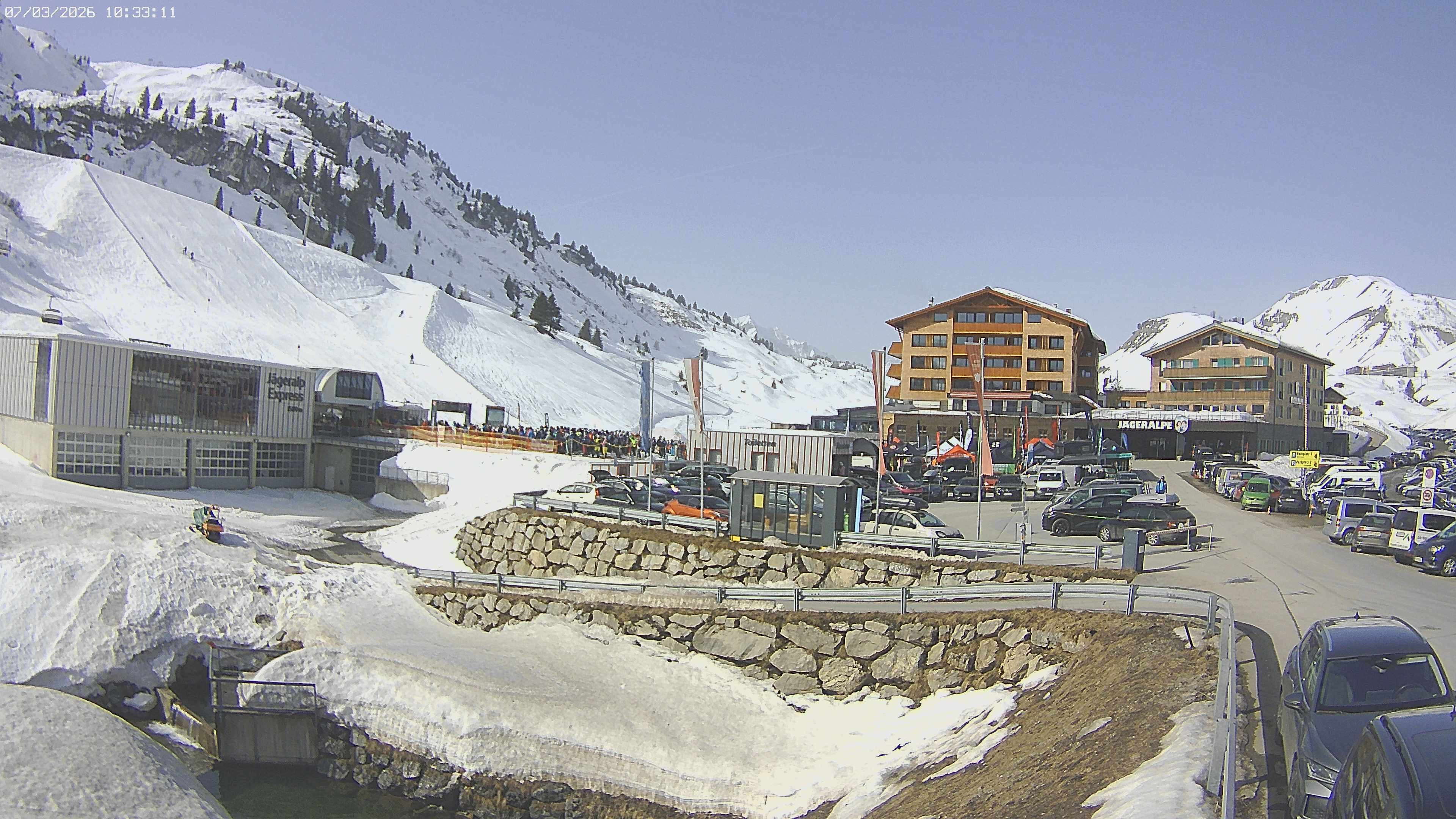 Archiv Foto Webcam Jägeralpe: Blick aufs Hotel