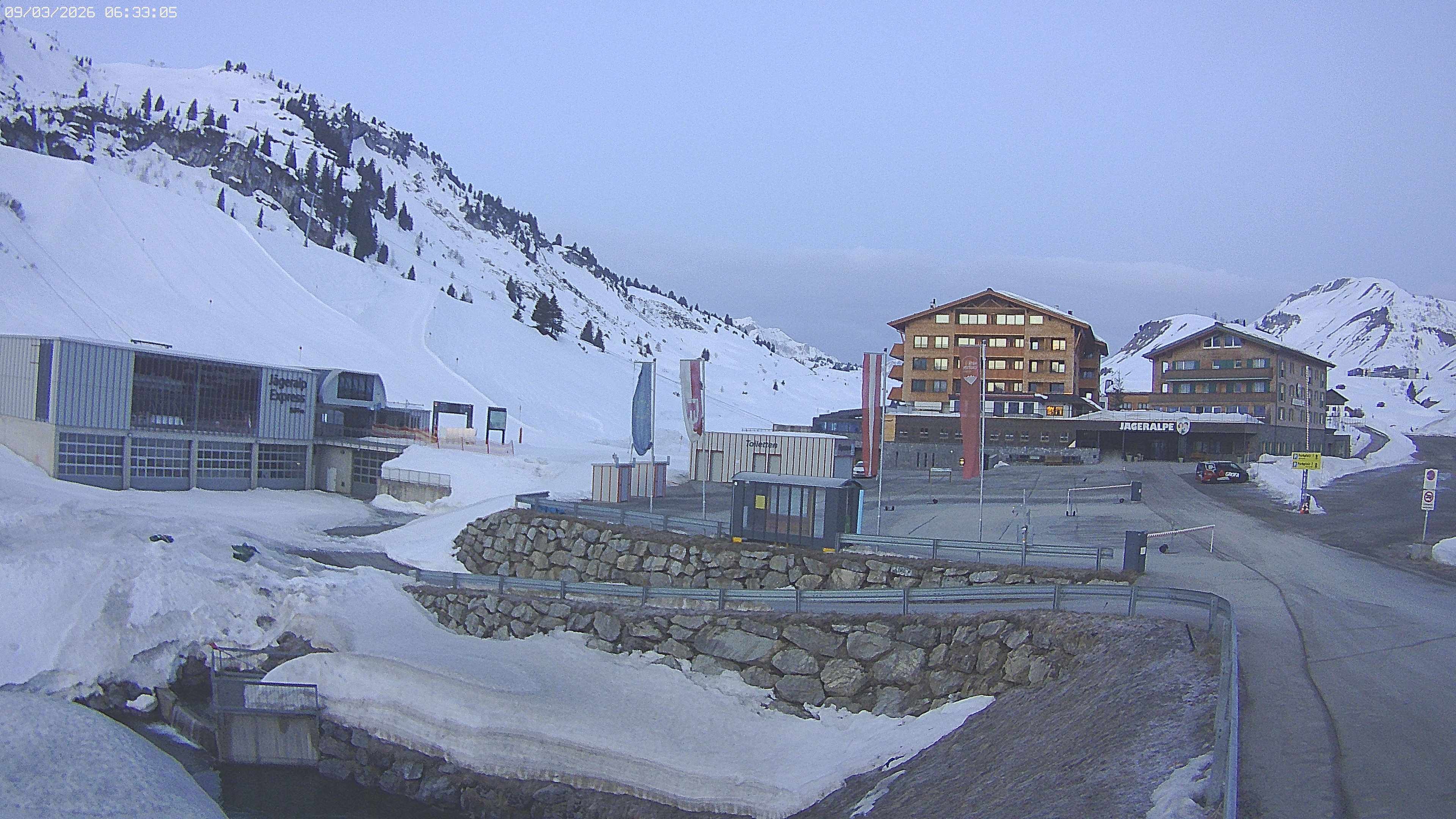 Archiv Foto Webcam Jägeralpe: Blick aufs Hotel