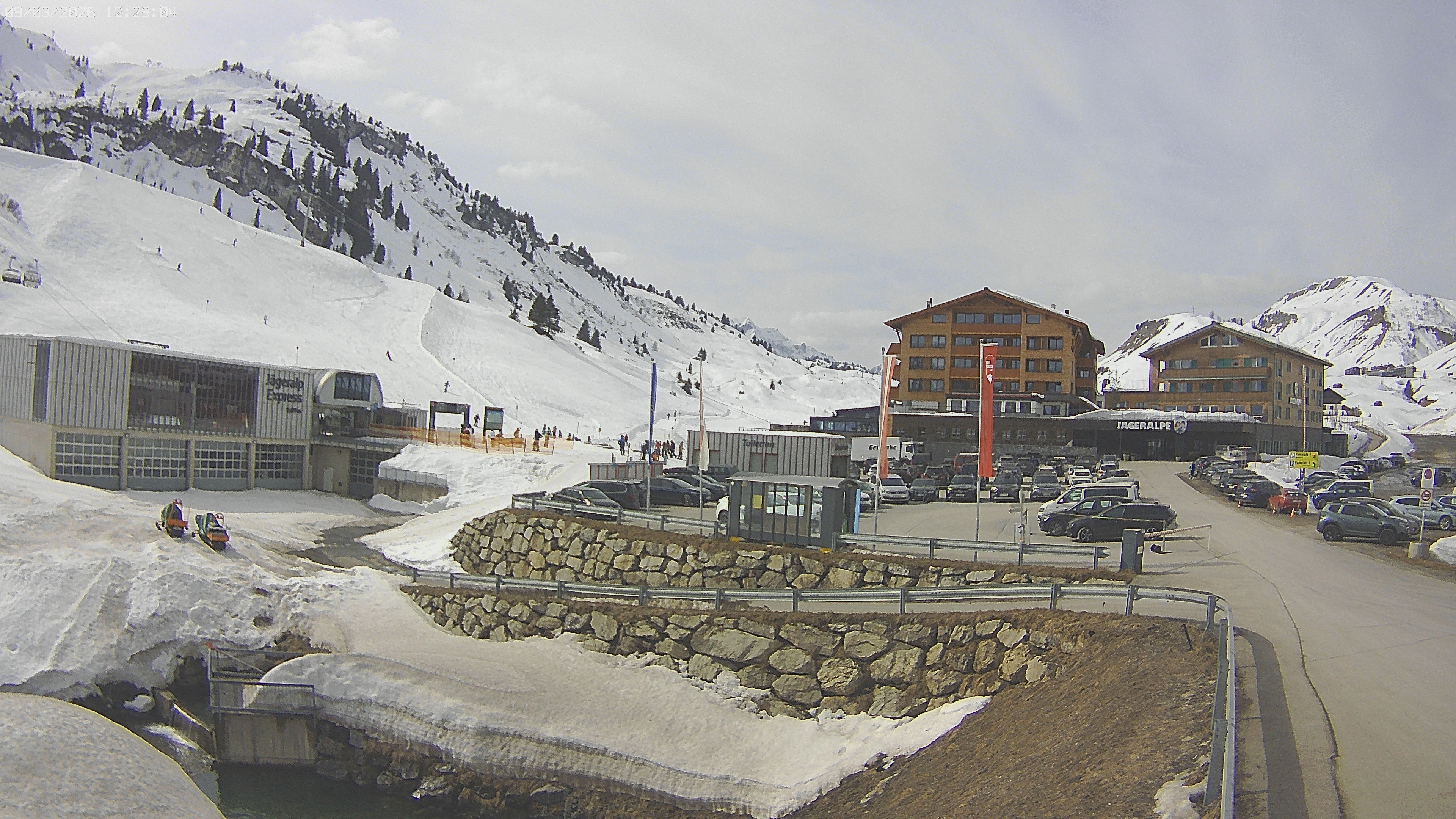 Archiv Foto Webcam Jägeralpe: Blick aufs Hotel