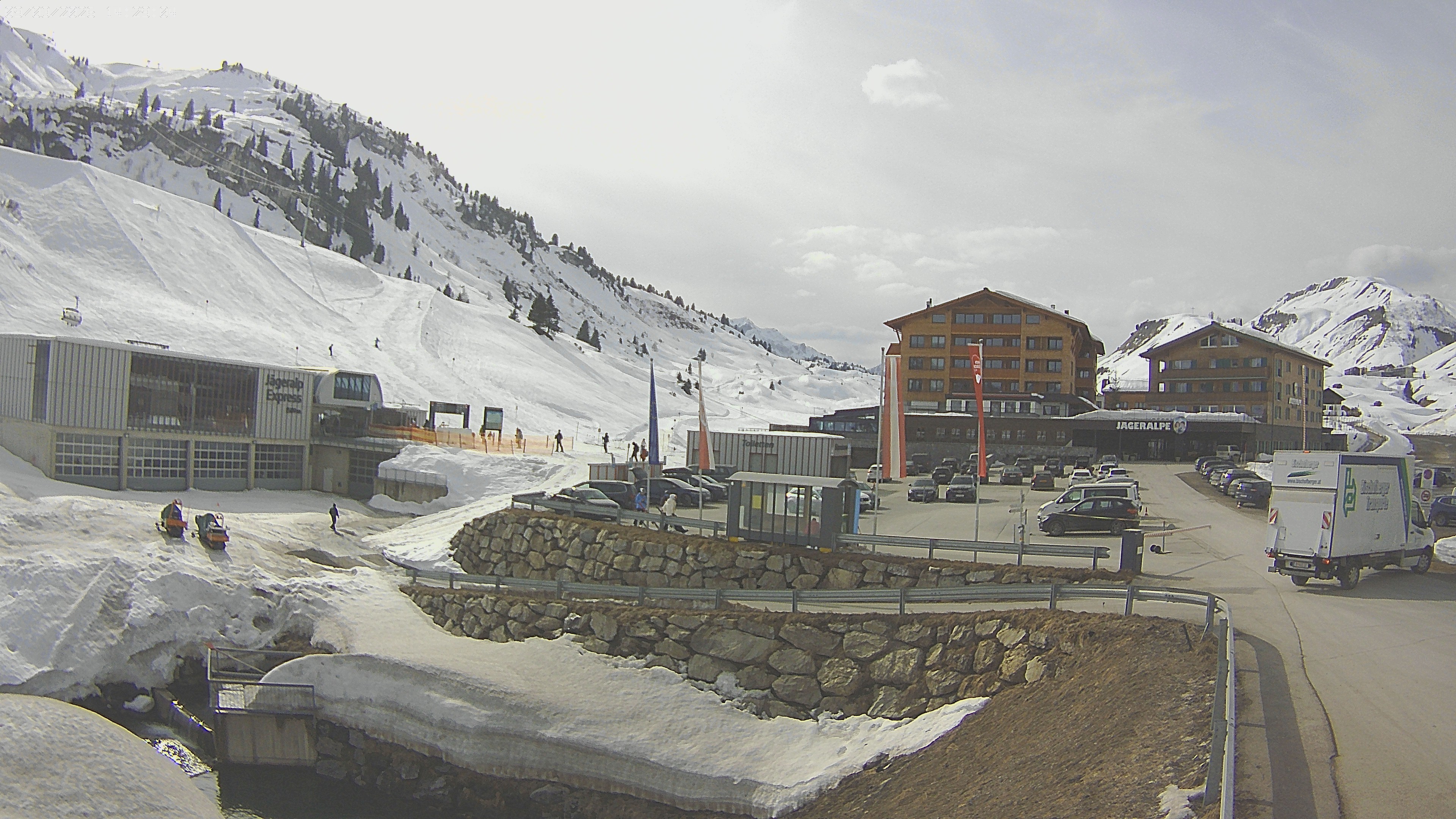 Archiv Foto Webcam Jägeralpe: Blick aufs Hotel