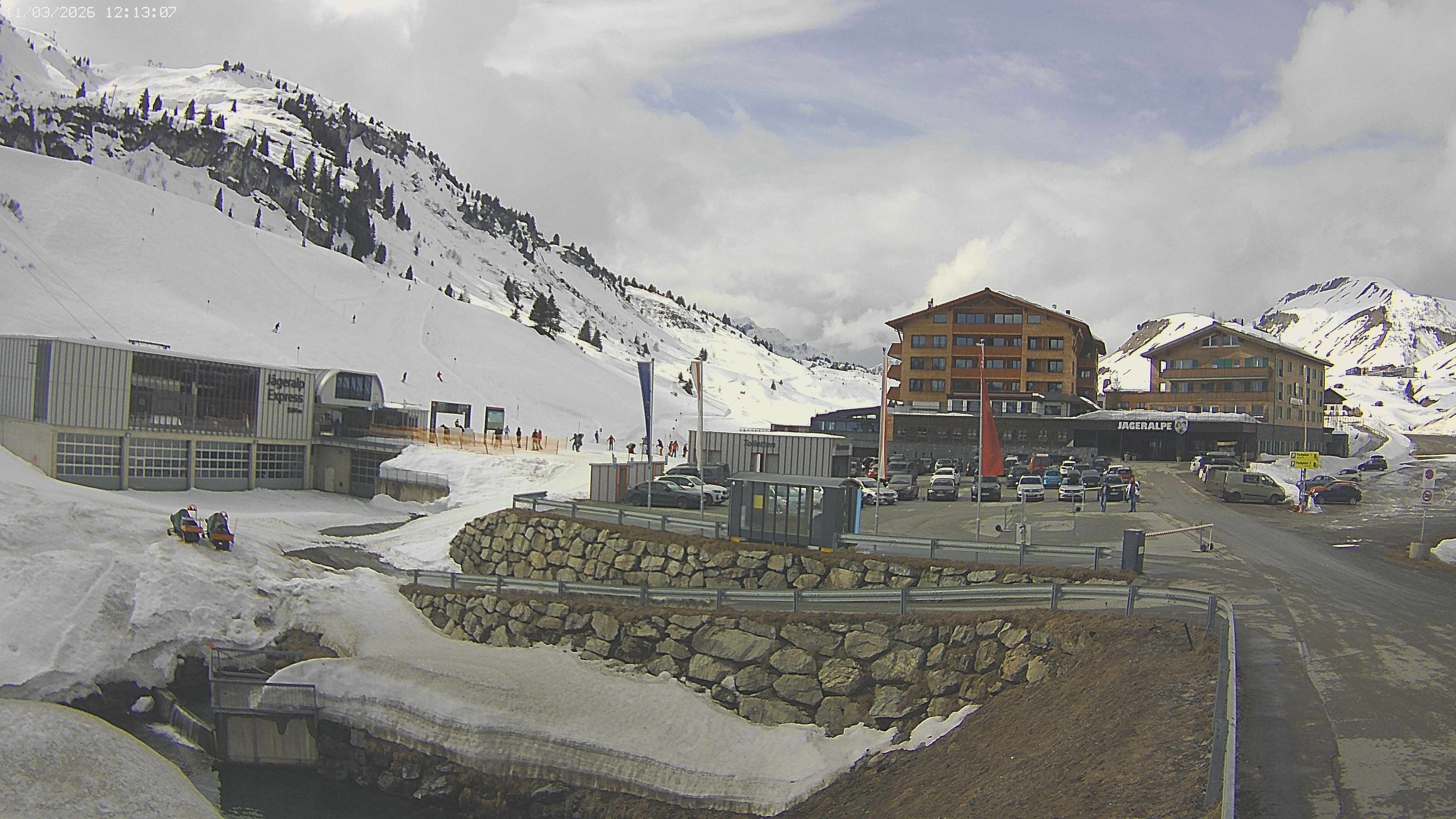 Archiv Foto Webcam Jägeralpe: Blick aufs Hotel