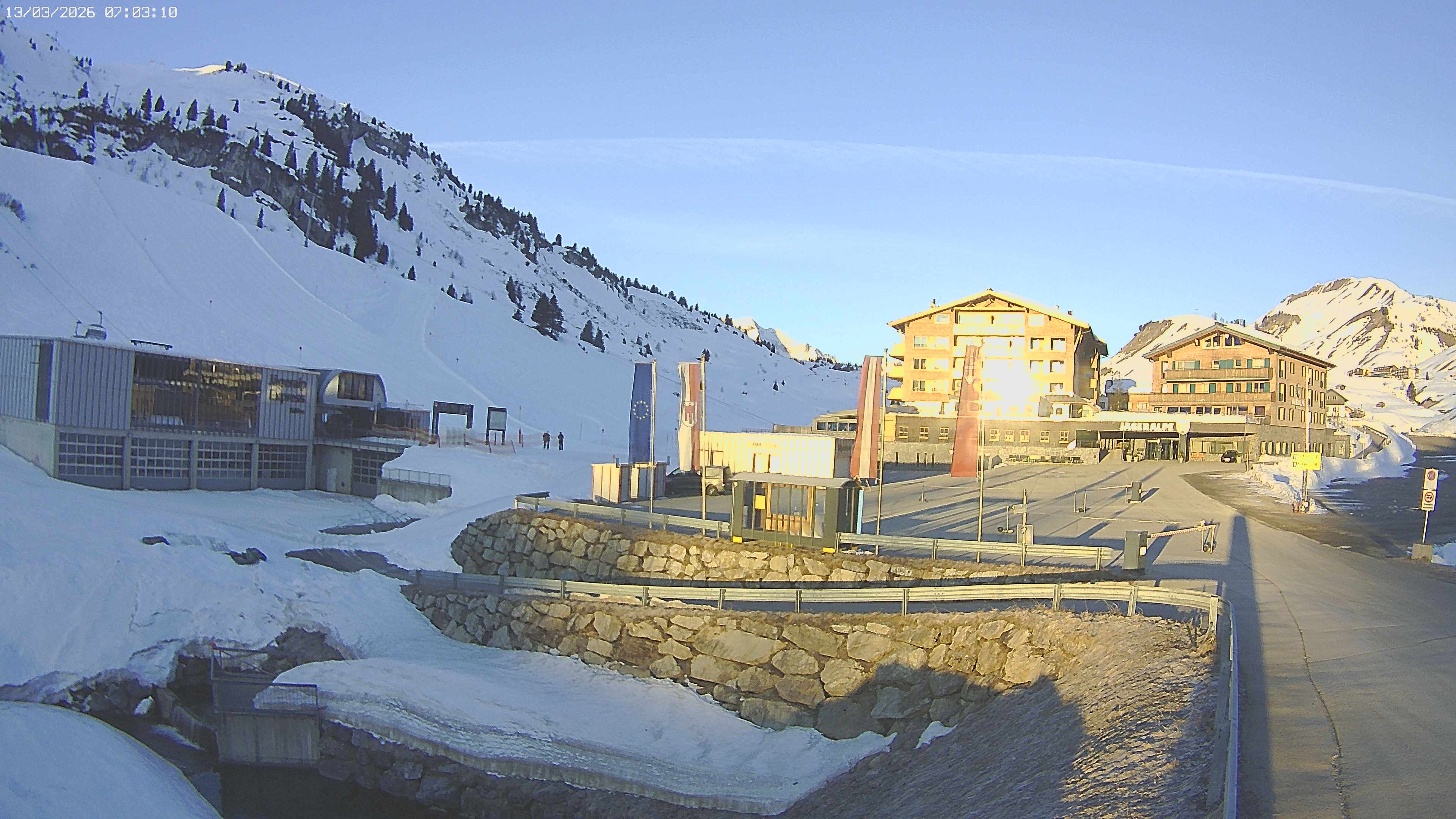 Archiv Foto Webcam Jägeralpe: Blick aufs Hotel