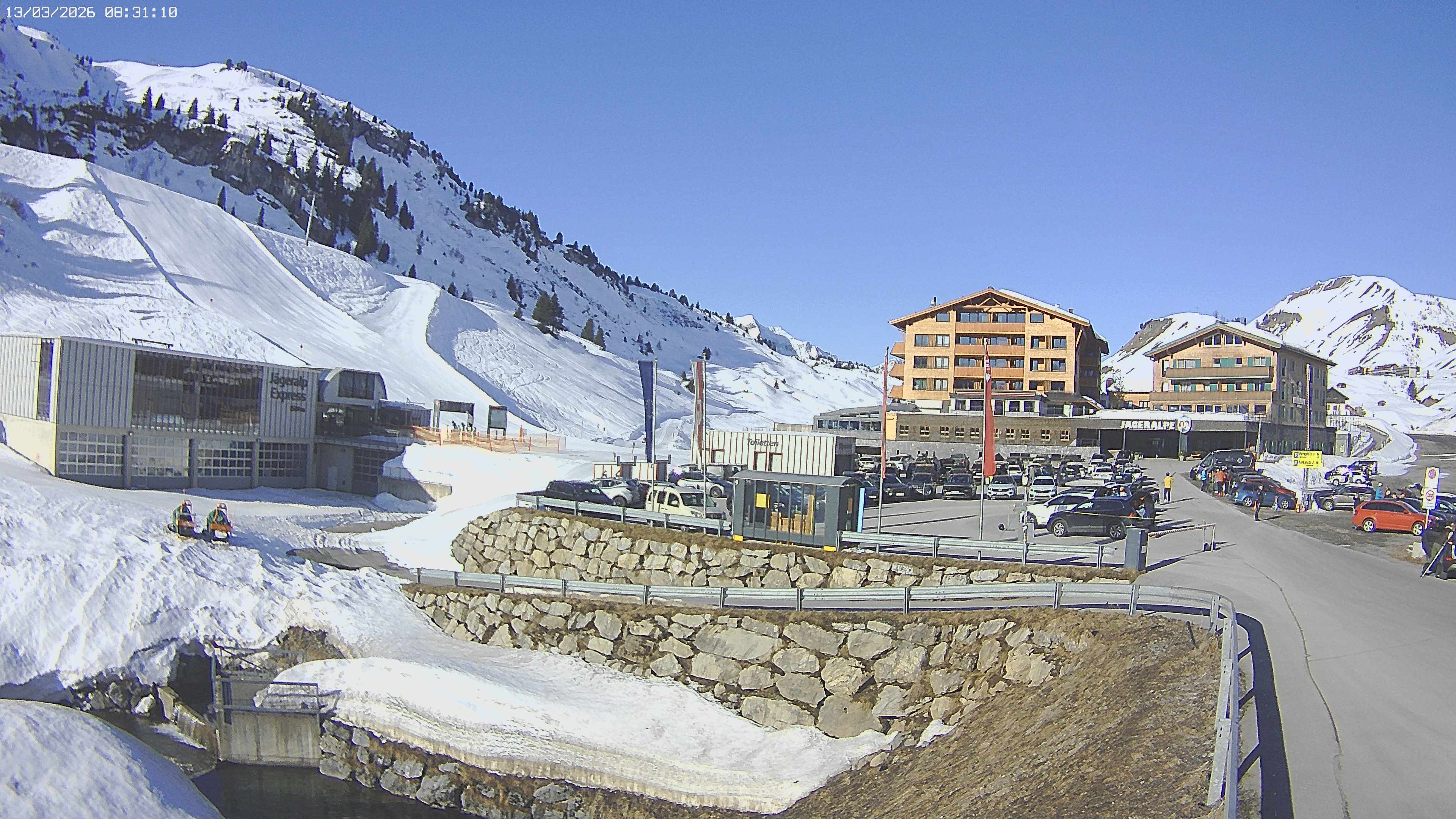 Archiv Foto Webcam Jägeralpe: Blick aufs Hotel