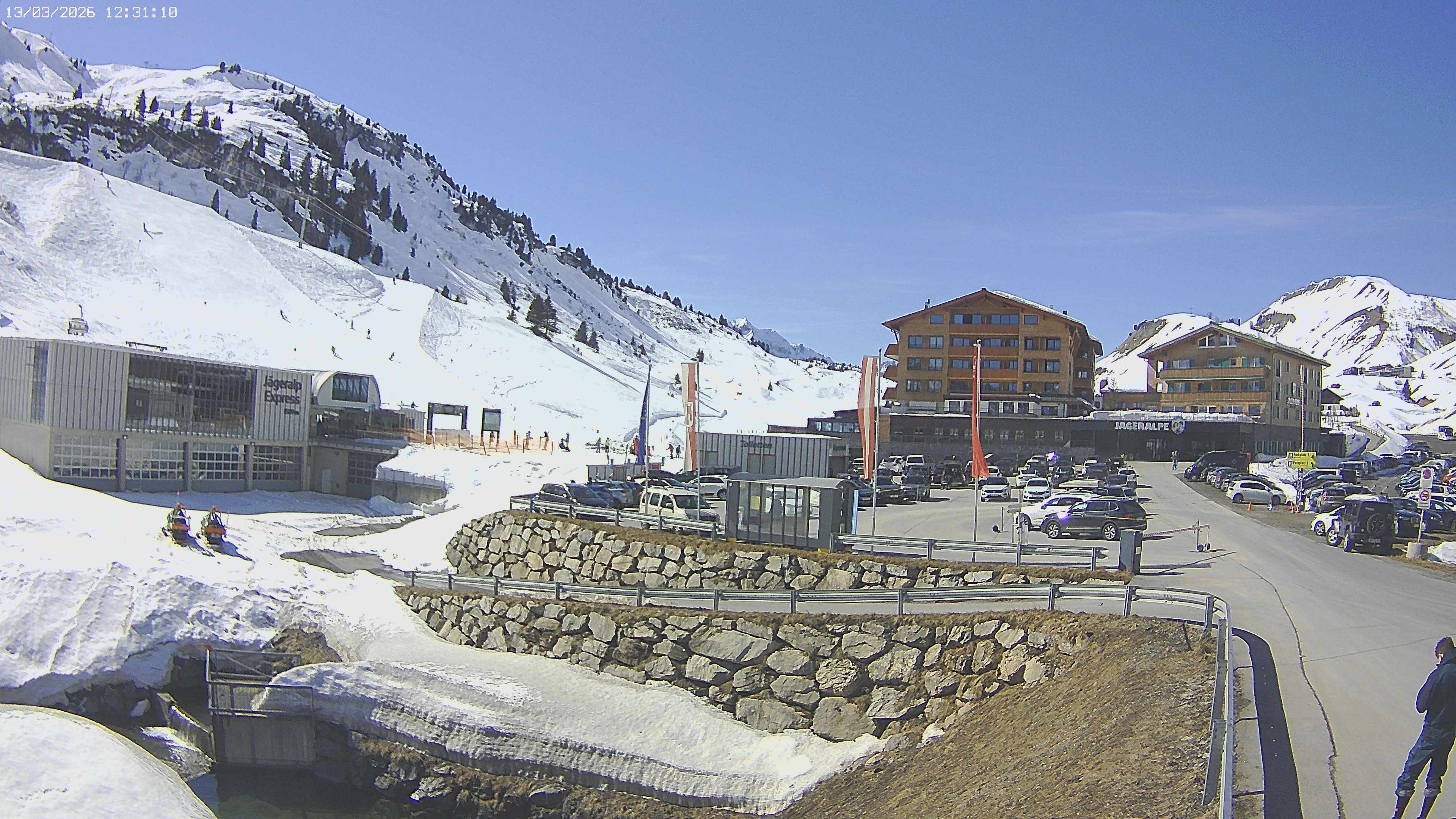 Archiv Foto Webcam Jägeralpe: Blick aufs Hotel