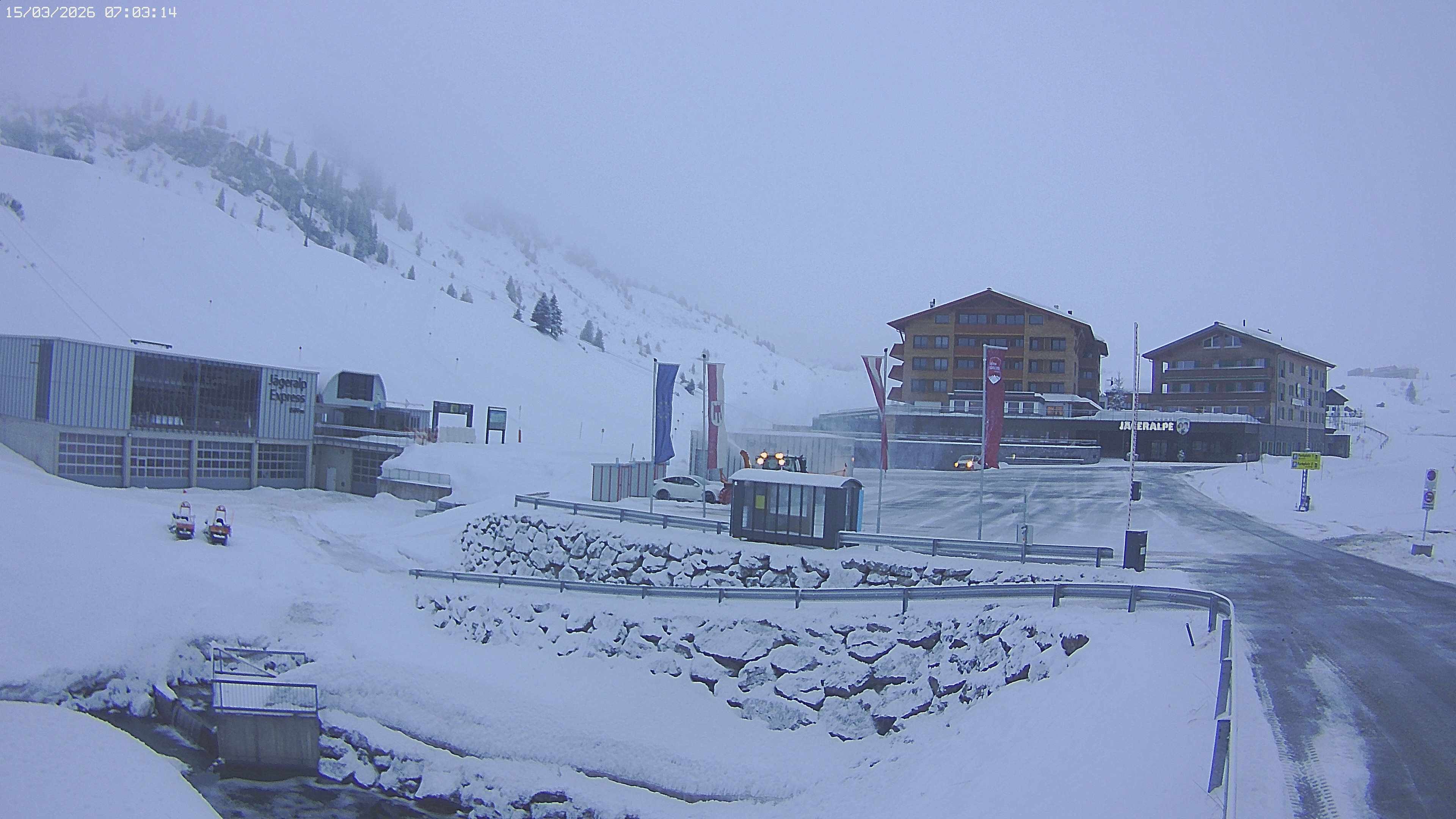 Archiv Foto Webcam Jägeralpe: Blick aufs Hotel