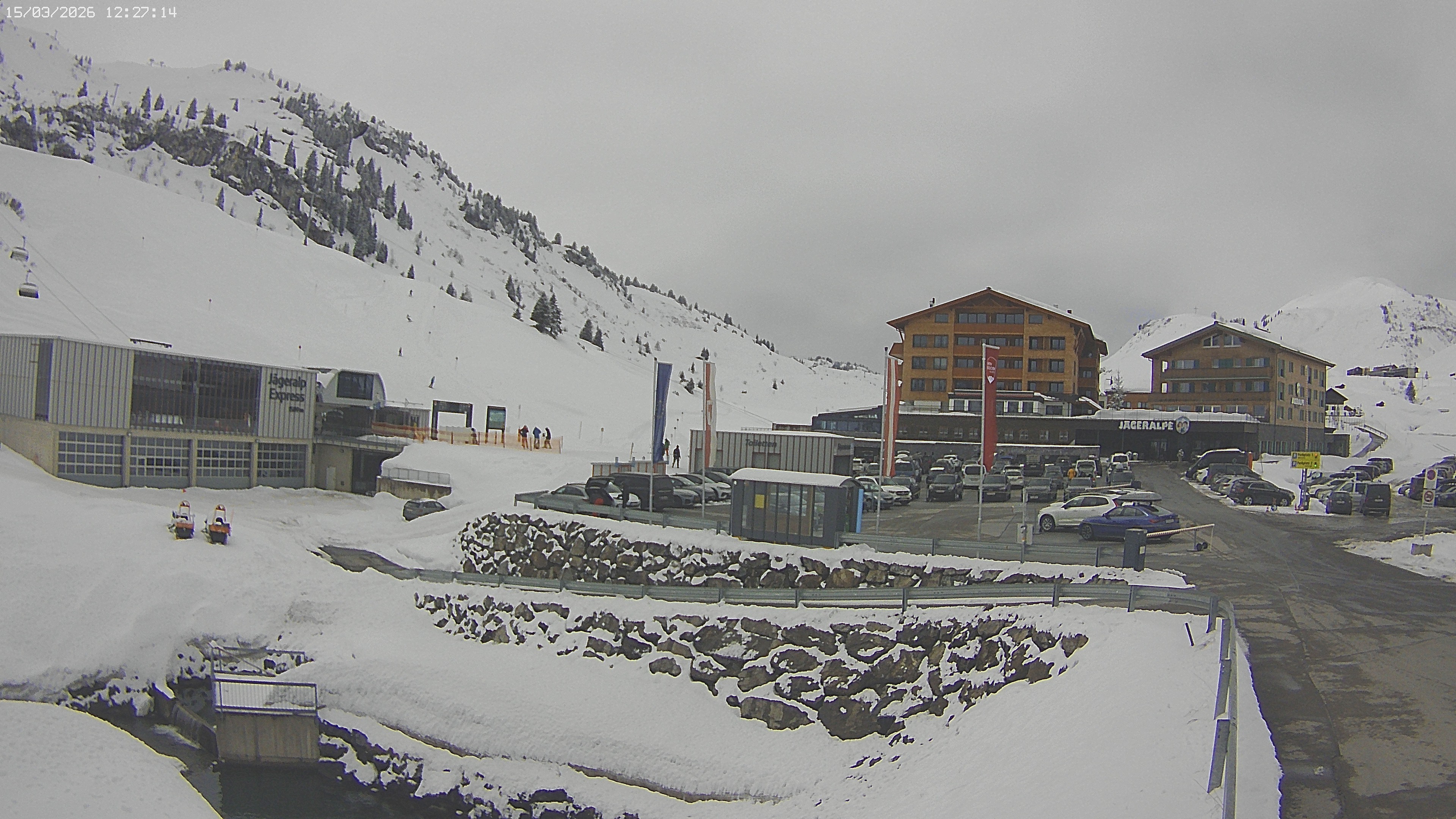 Archiv Foto Webcam Jägeralpe: Blick aufs Hotel