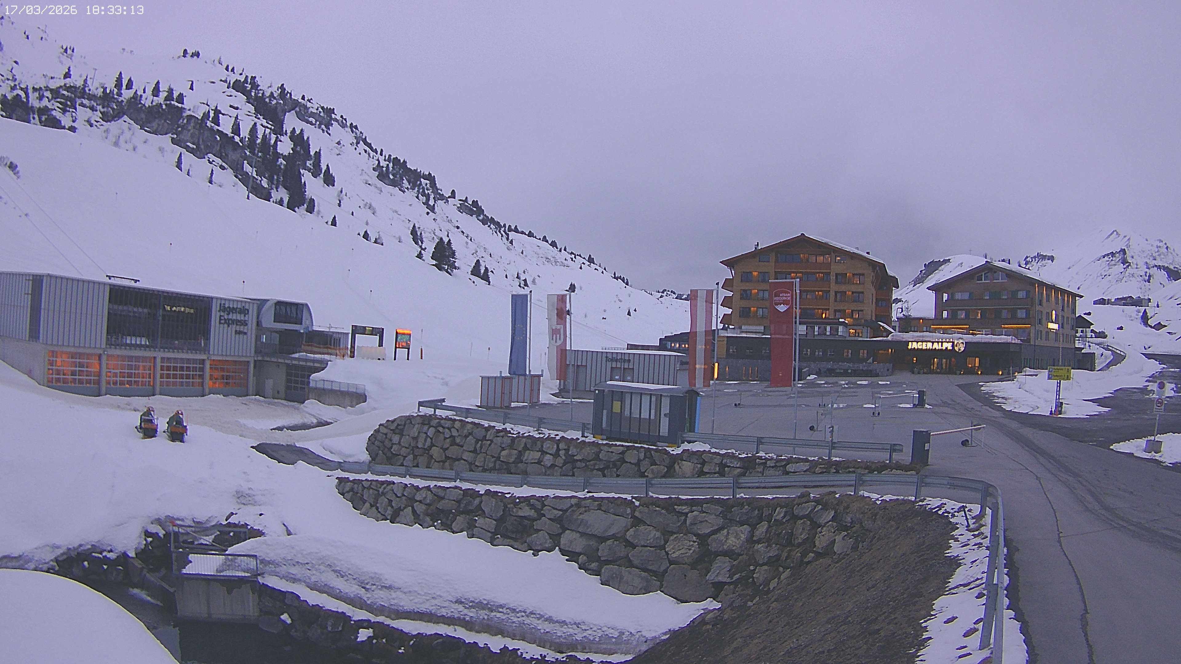 Archiv Foto Webcam Jägeralpe: Blick aufs Hotel