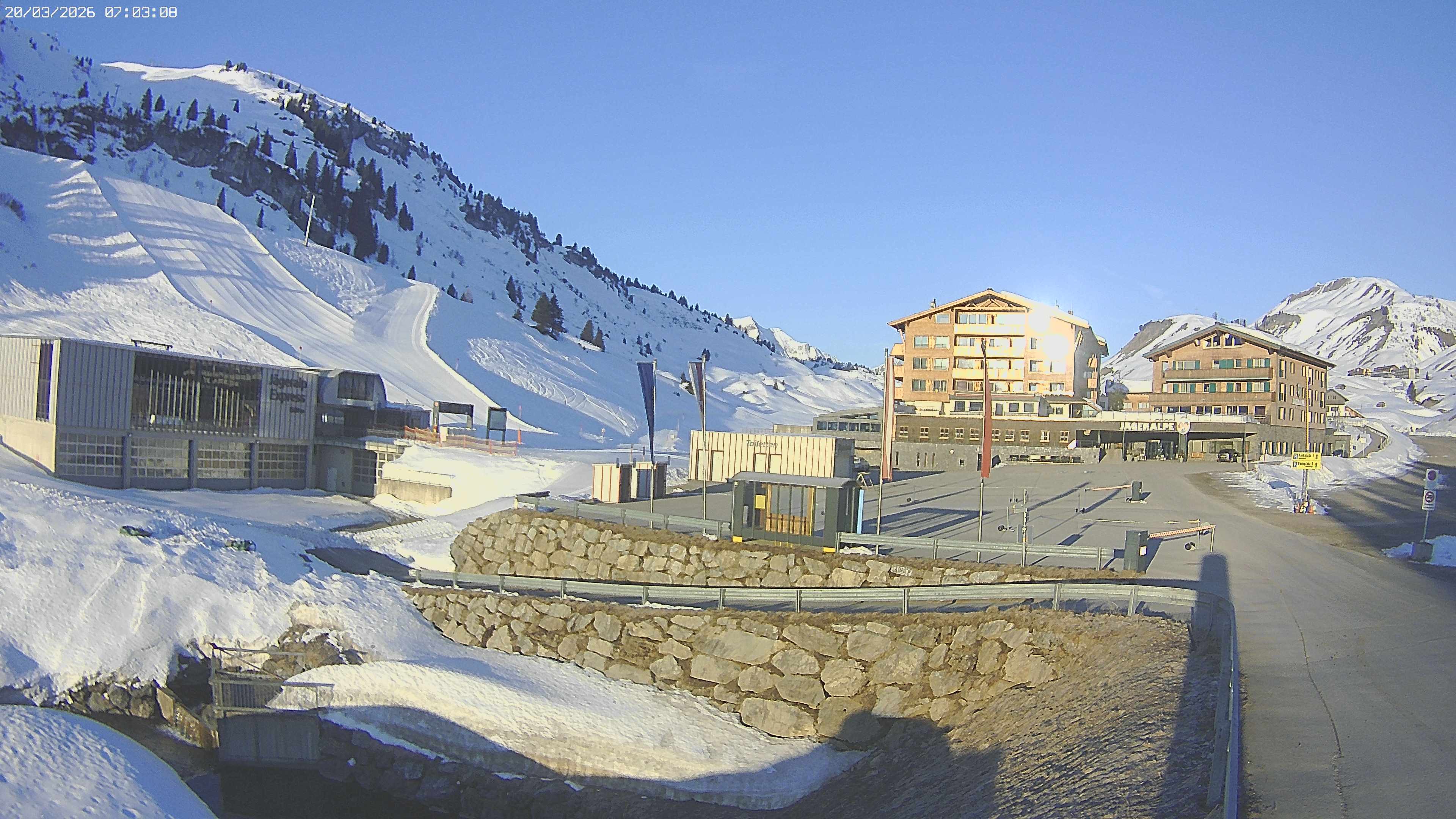 Archiv Foto Webcam Jägeralpe: Blick aufs Hotel