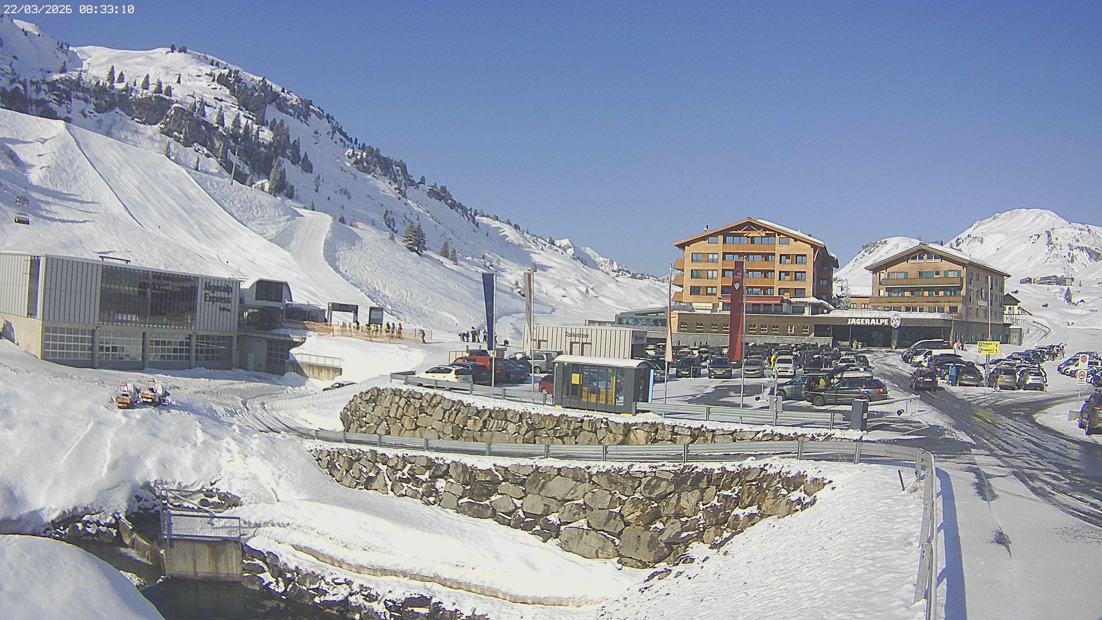 Archiv Foto Webcam Jägeralpe: Blick aufs Hotel