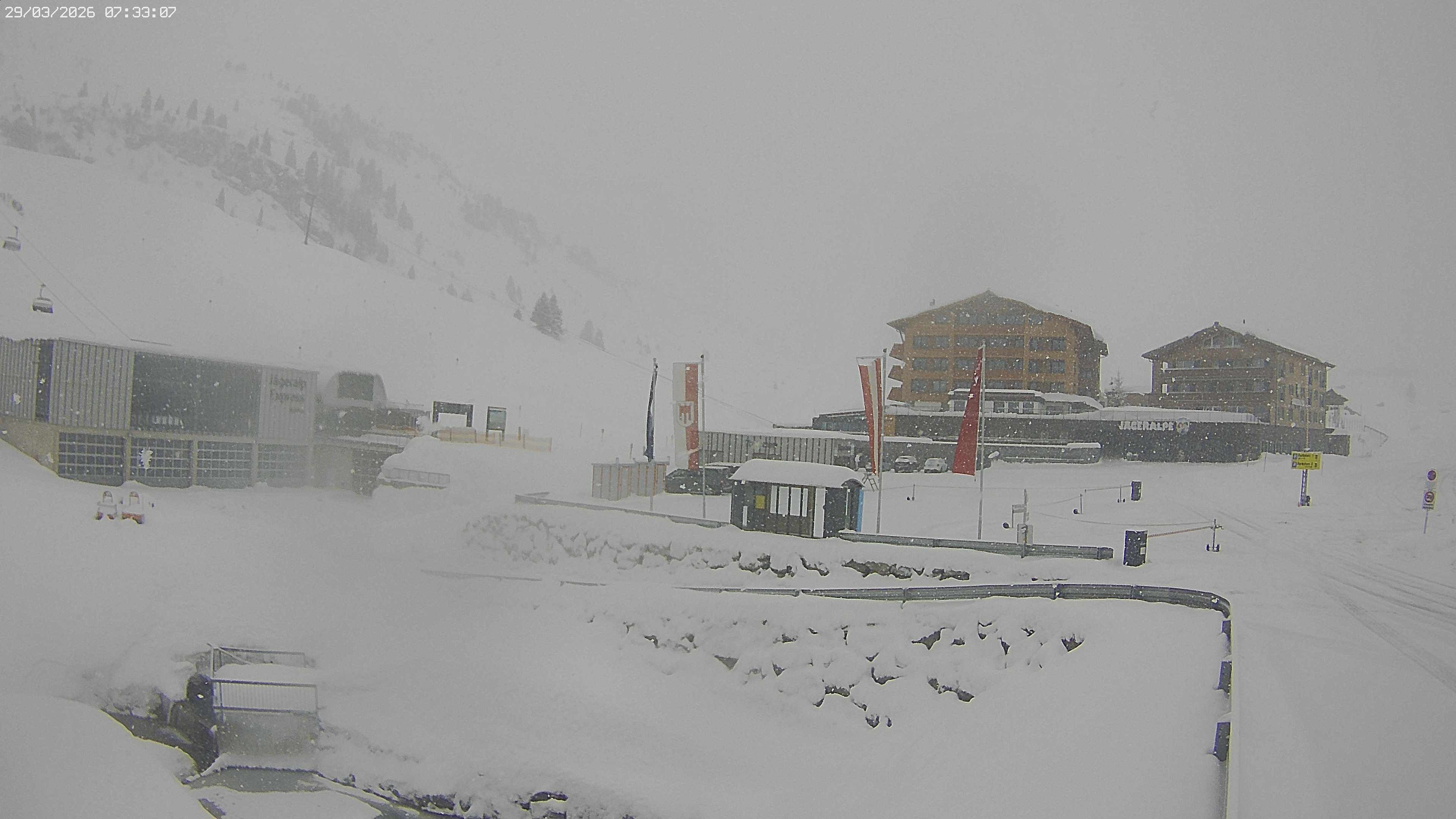 Archiv Foto Webcam Jägeralpe: Blick aufs Hotel