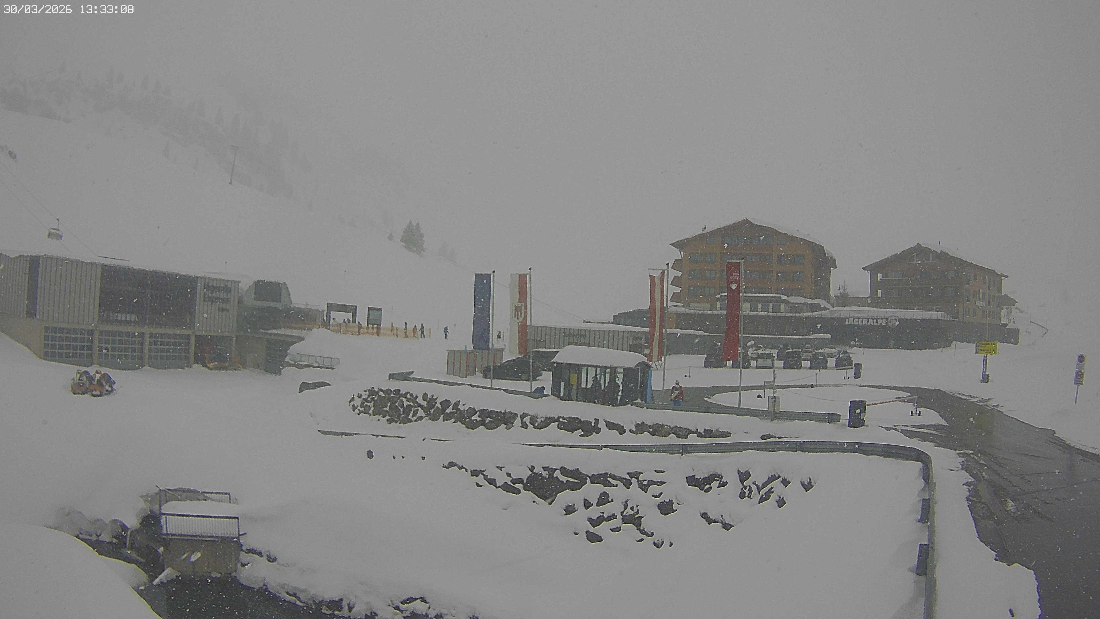 Archiv Foto Webcam Jägeralpe: Blick aufs Hotel