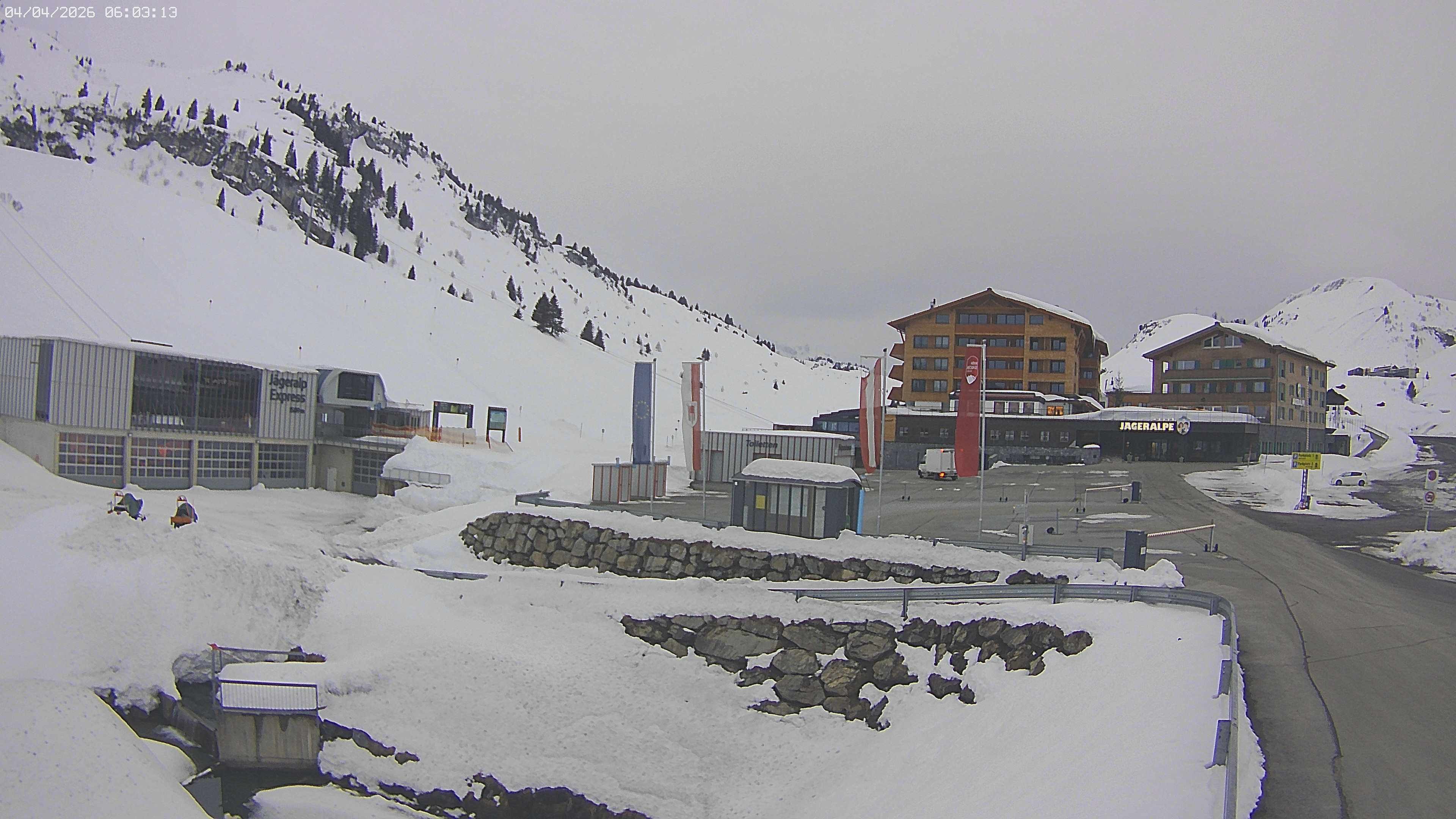 Archiv Foto Webcam Jägeralpe: Blick aufs Hotel