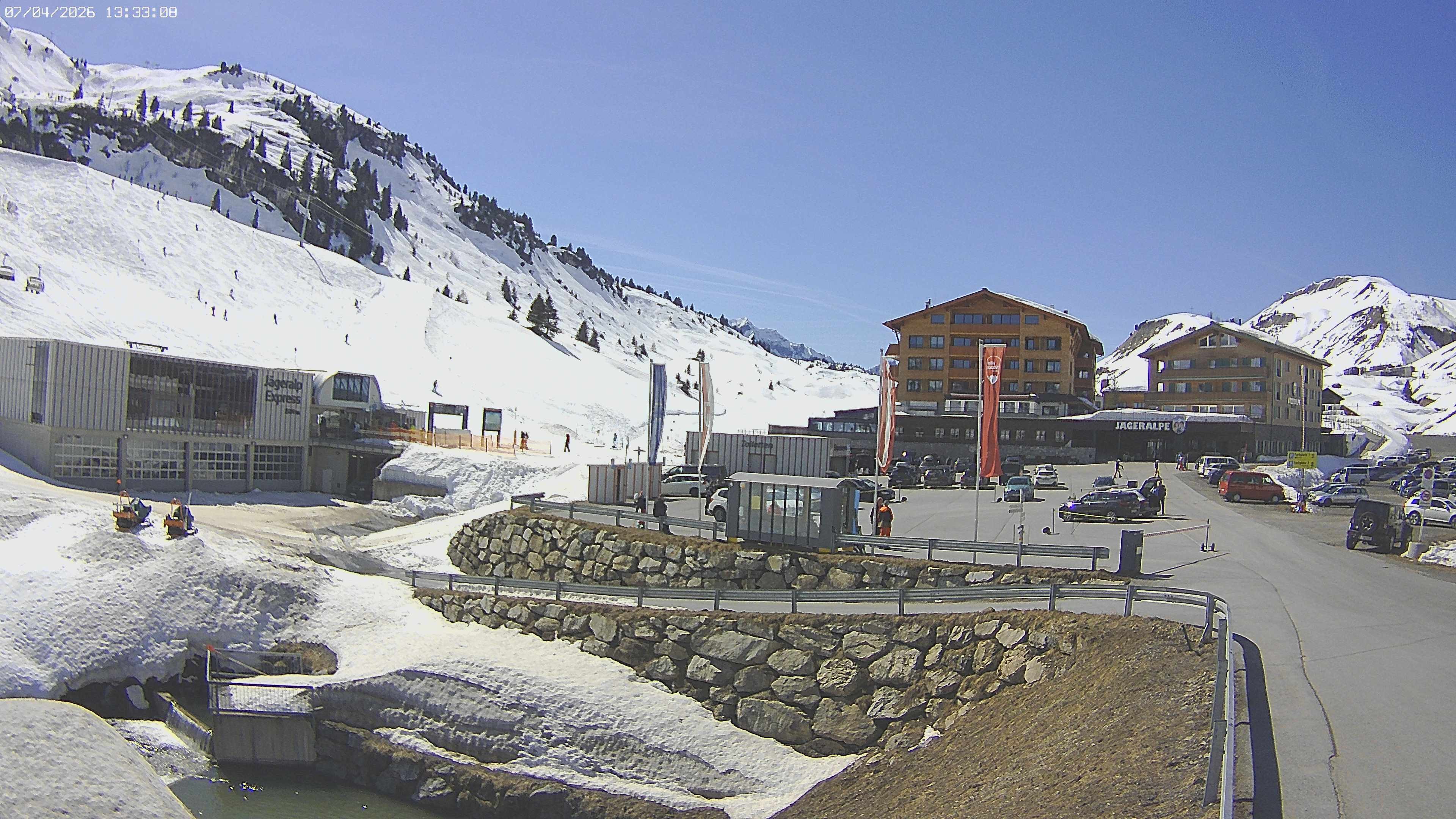 Archiv Foto Webcam Jägeralpe: Blick aufs Hotel