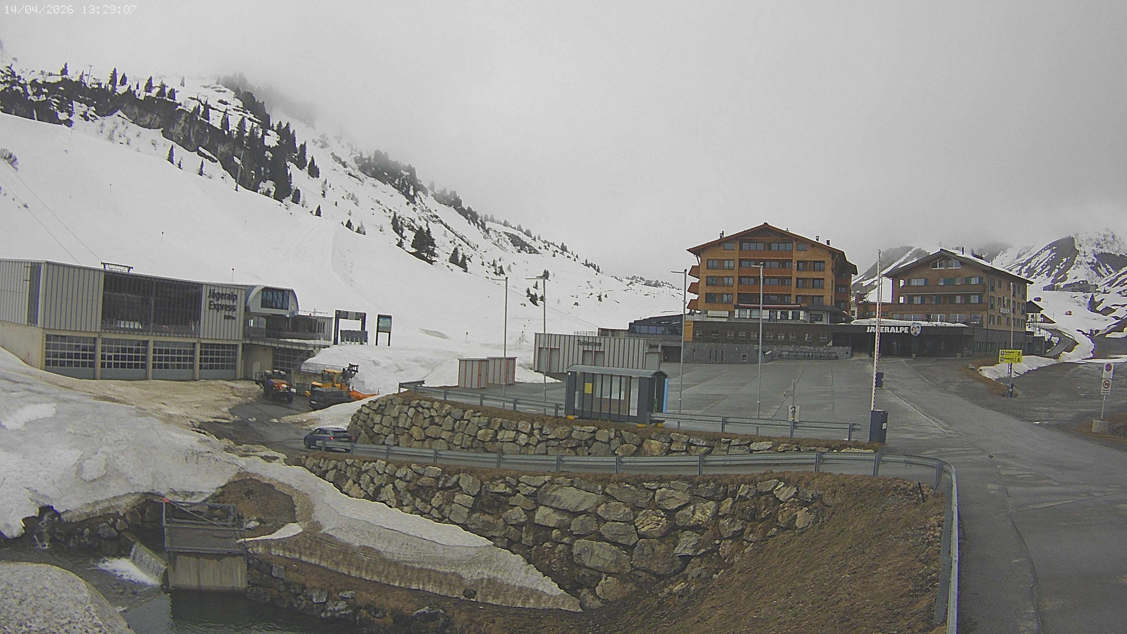 Archiv Foto Webcam Jägeralpe: Blick aufs Hotel