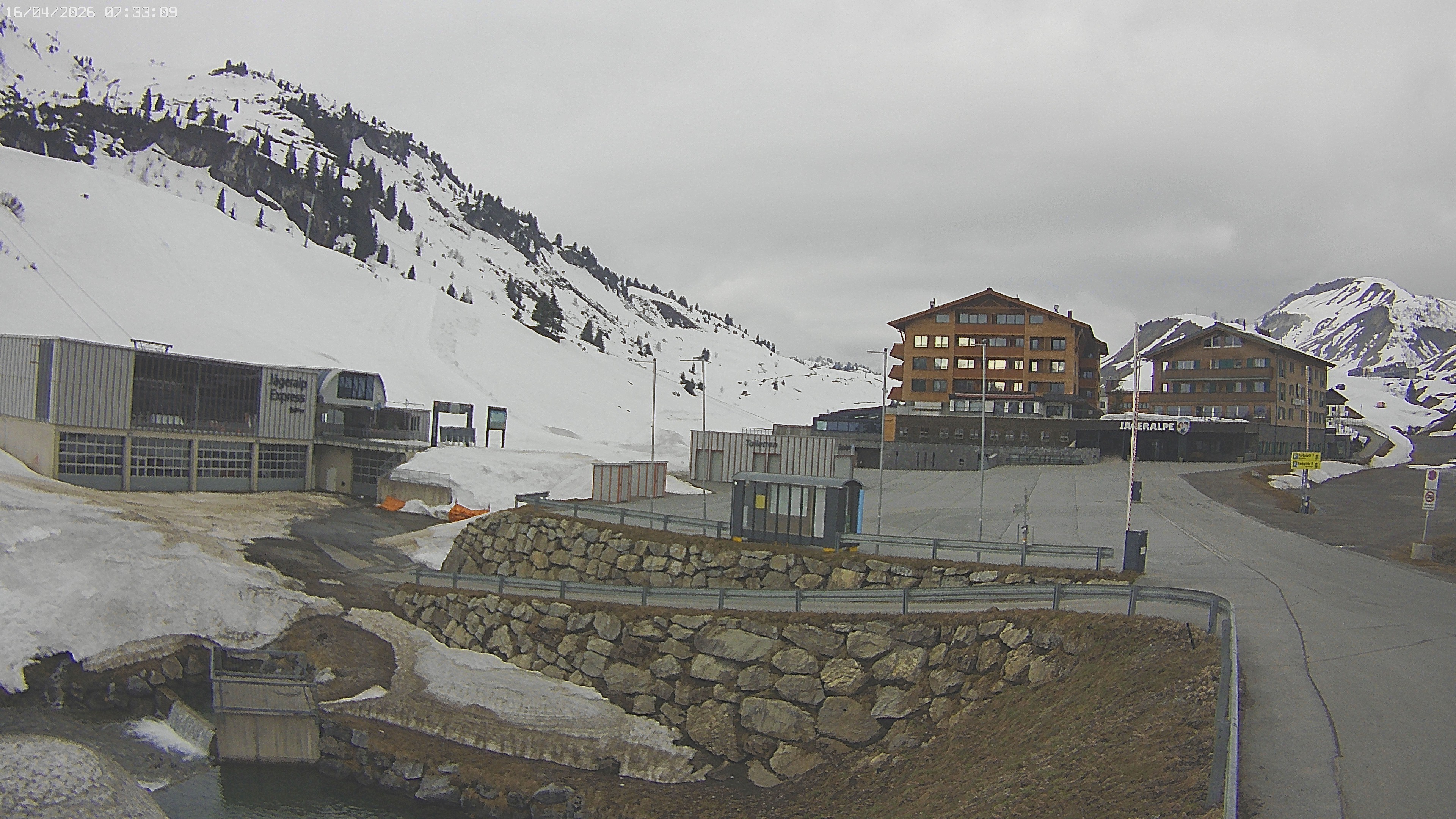 Archiv Foto Webcam Jägeralpe: Blick aufs Hotel