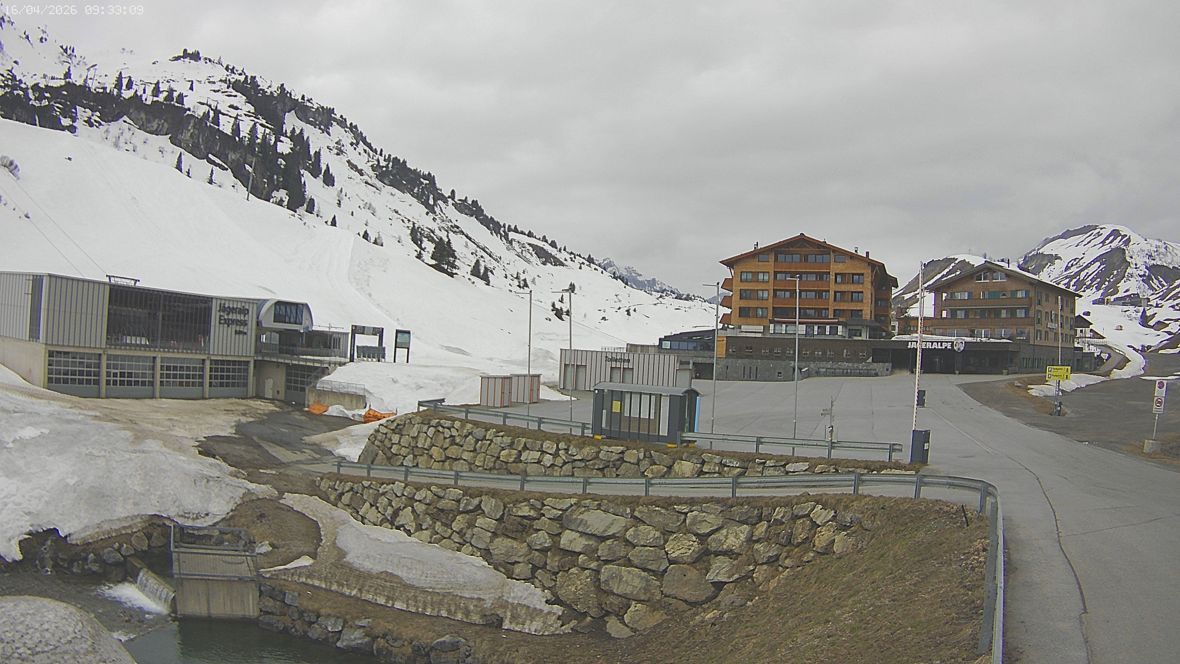 Archiv Foto Webcam Jägeralpe: Blick aufs Hotel