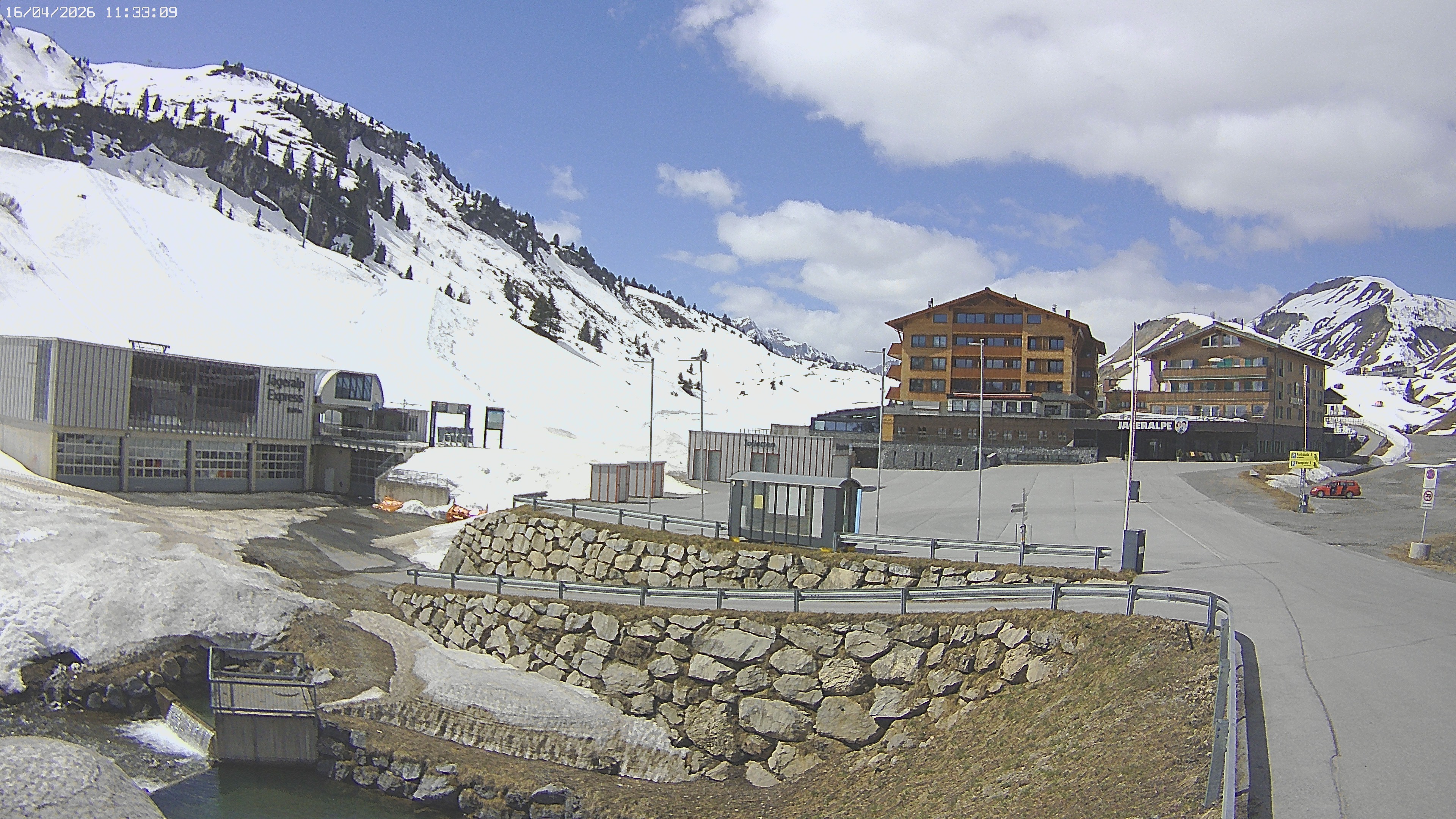 Archiv Foto Webcam Jägeralpe: Blick aufs Hotel
