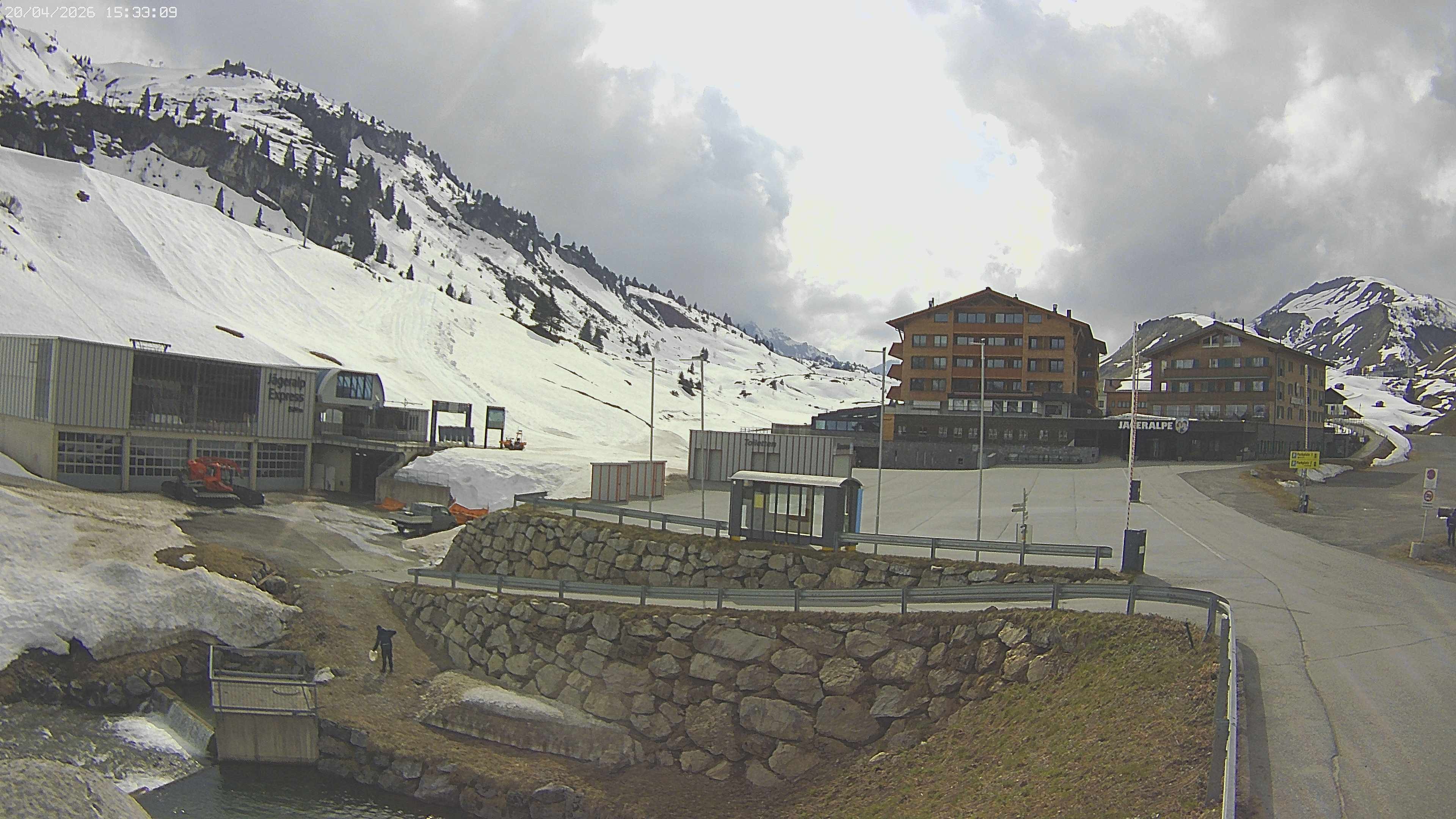 Archiv Foto Webcam Jägeralpe: Blick aufs Hotel