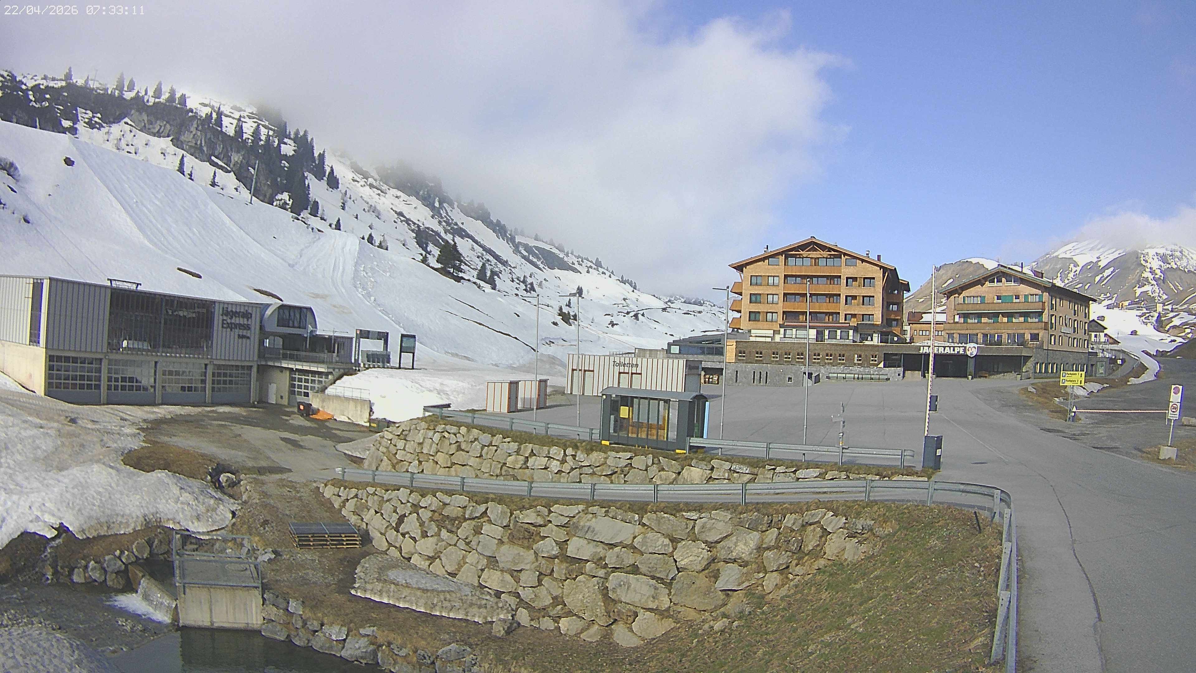 Archiv Foto Webcam Jägeralpe: Blick aufs Hotel