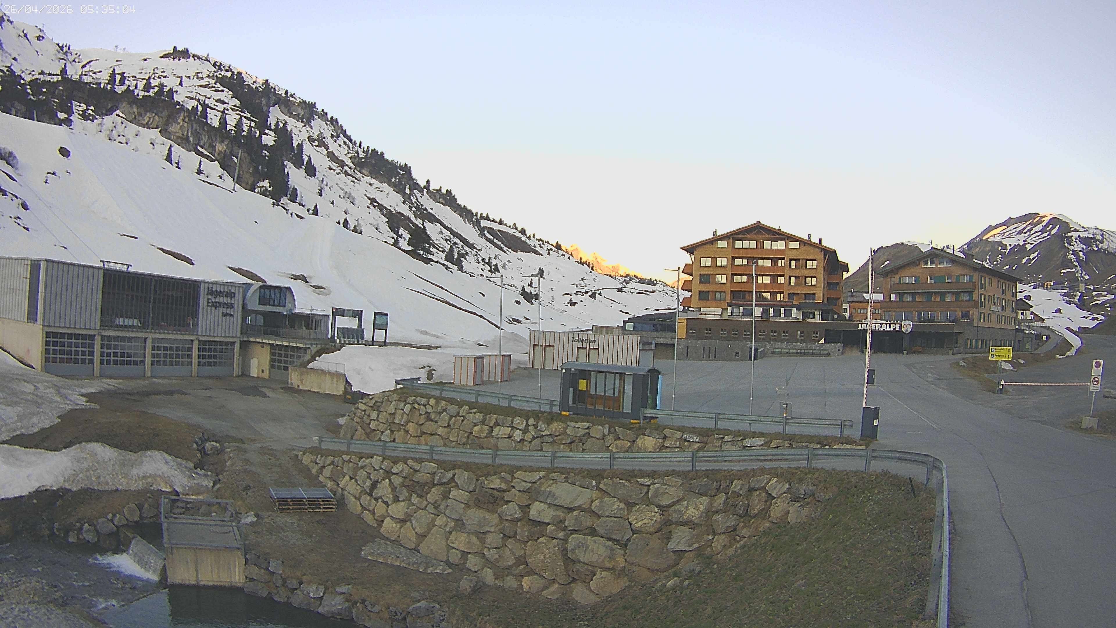 Archiv Foto Webcam Jägeralpe: Blick aufs Hotel