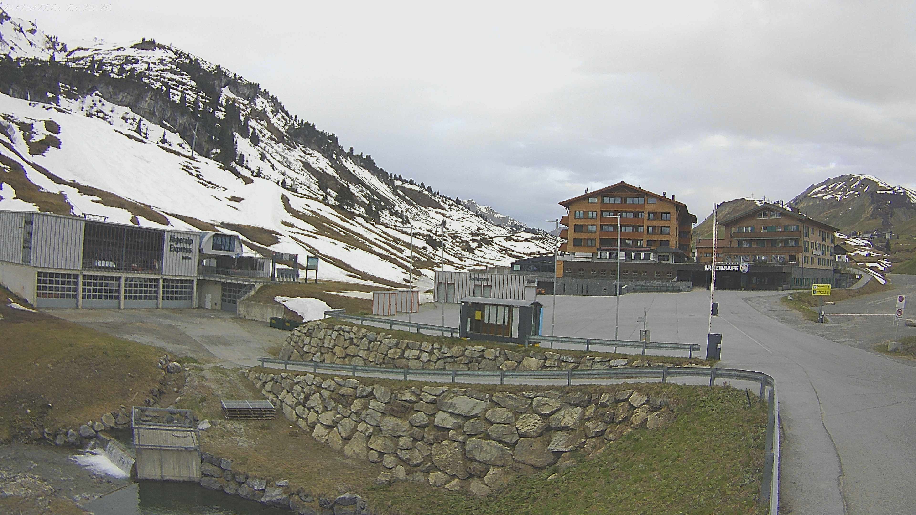 Archiv Foto Webcam Jägeralpe: Blick aufs Hotel