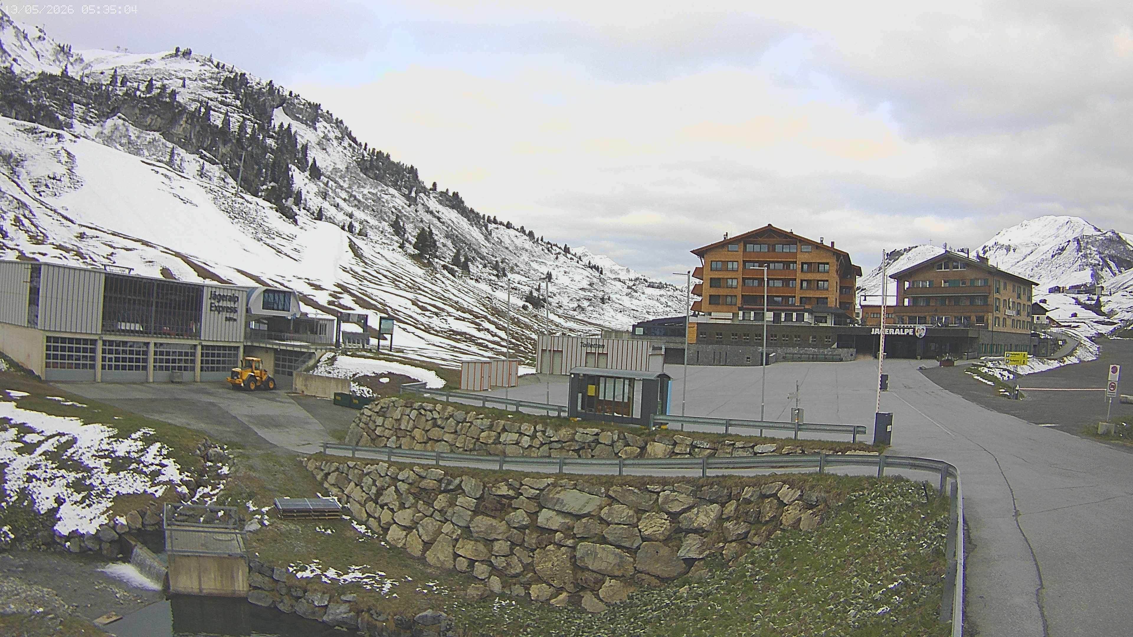 Archiv Foto Webcam Jägeralpe: Blick aufs Hotel