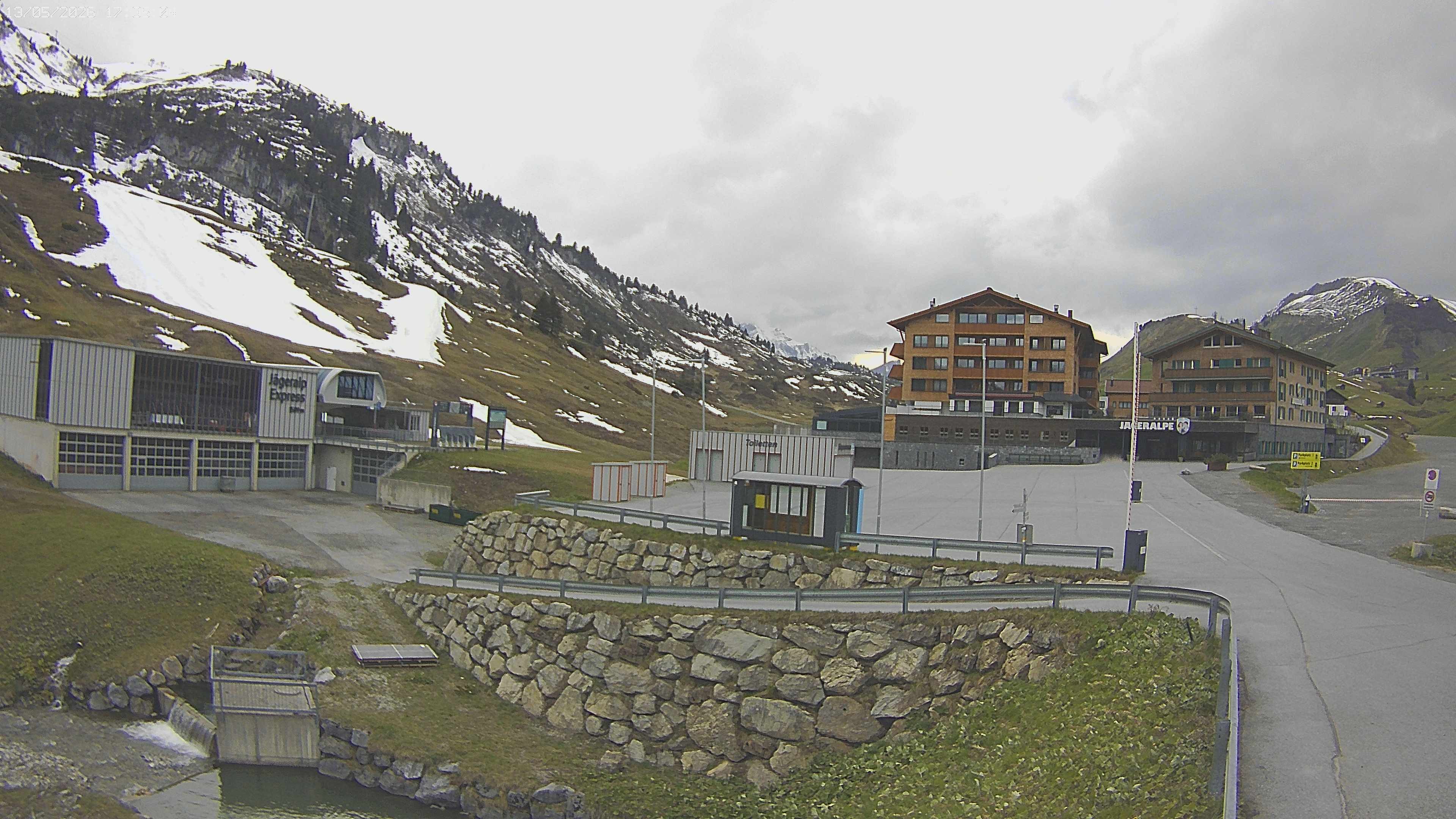 Archiv Foto Webcam Jägeralpe: Blick aufs Hotel