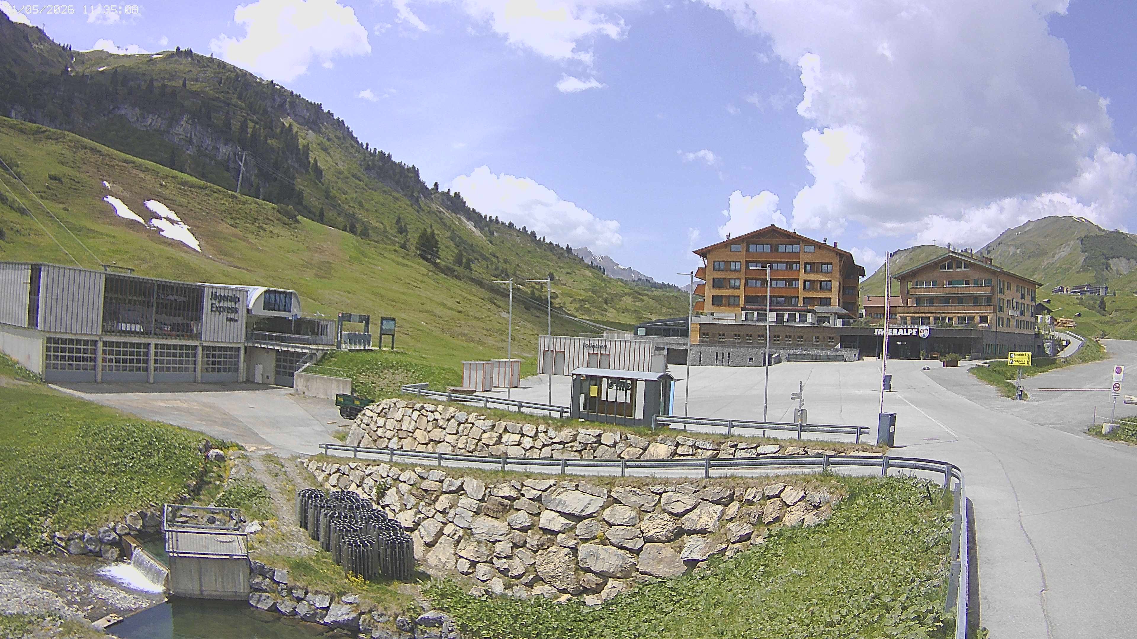 Archiv Foto Webcam Jägeralpe: Blick aufs Hotel