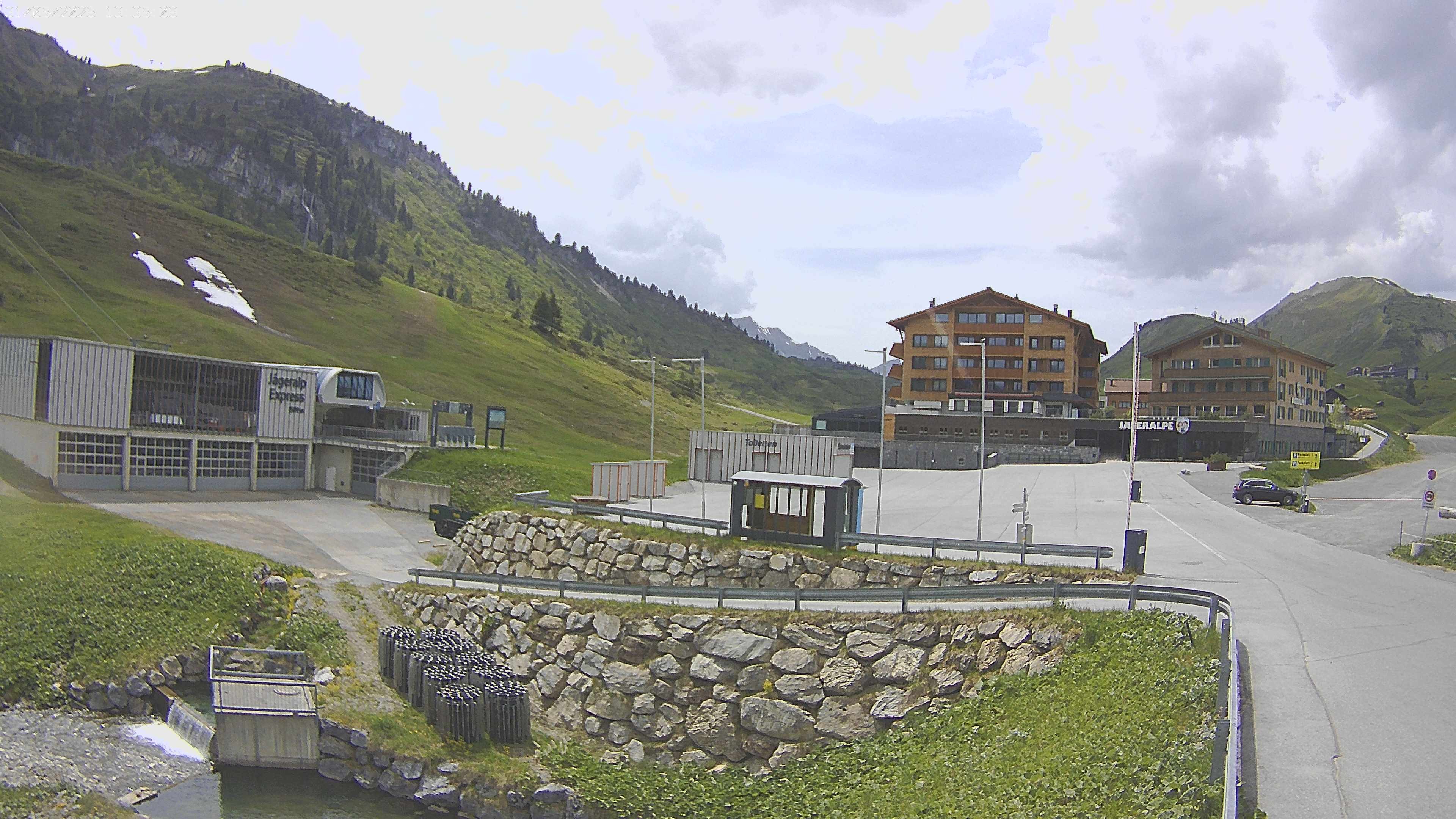 Archiv Foto Webcam Jägeralpe: Blick aufs Hotel