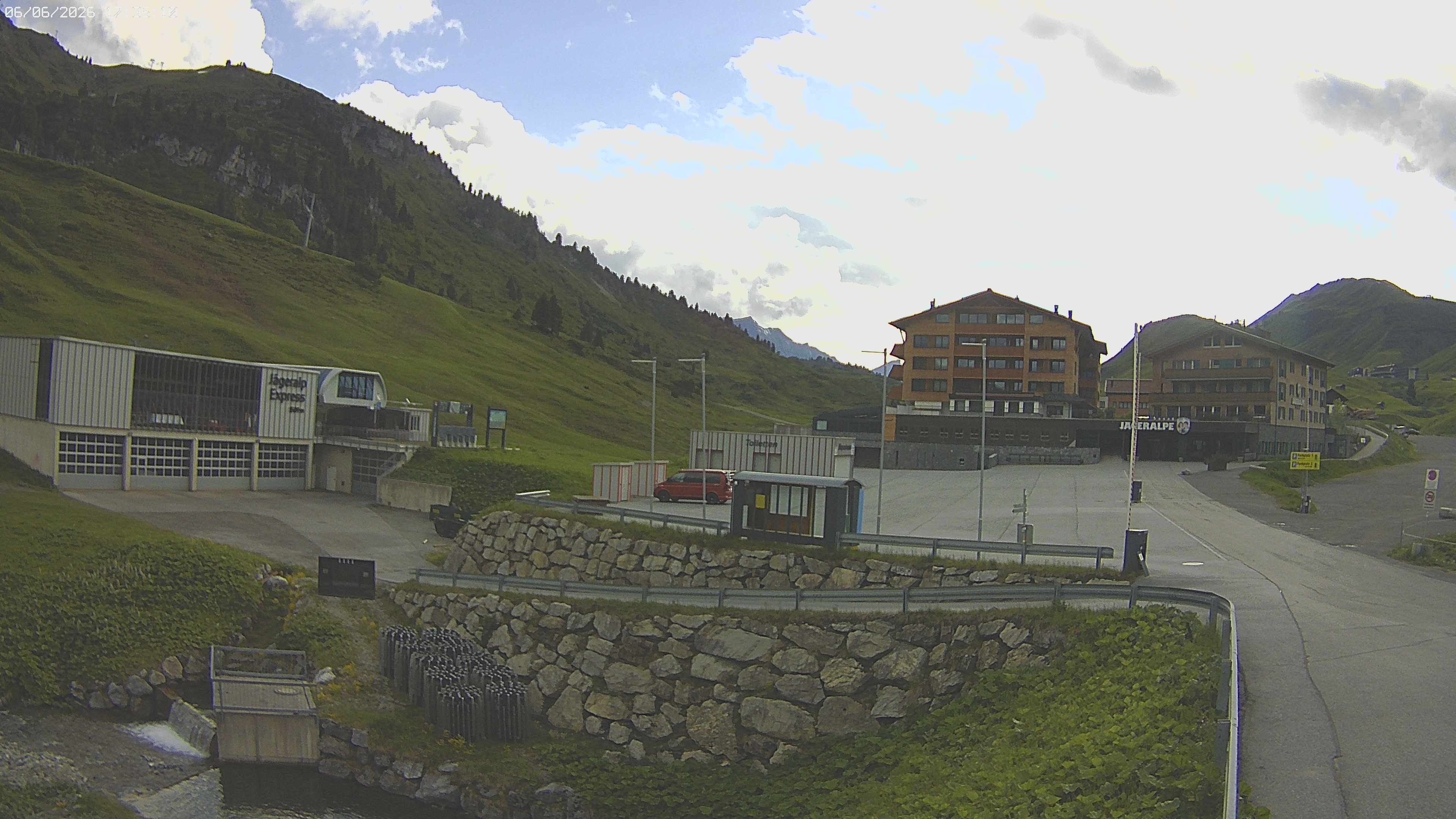 Archiv Foto Webcam Jägeralpe: Blick aufs Hotel