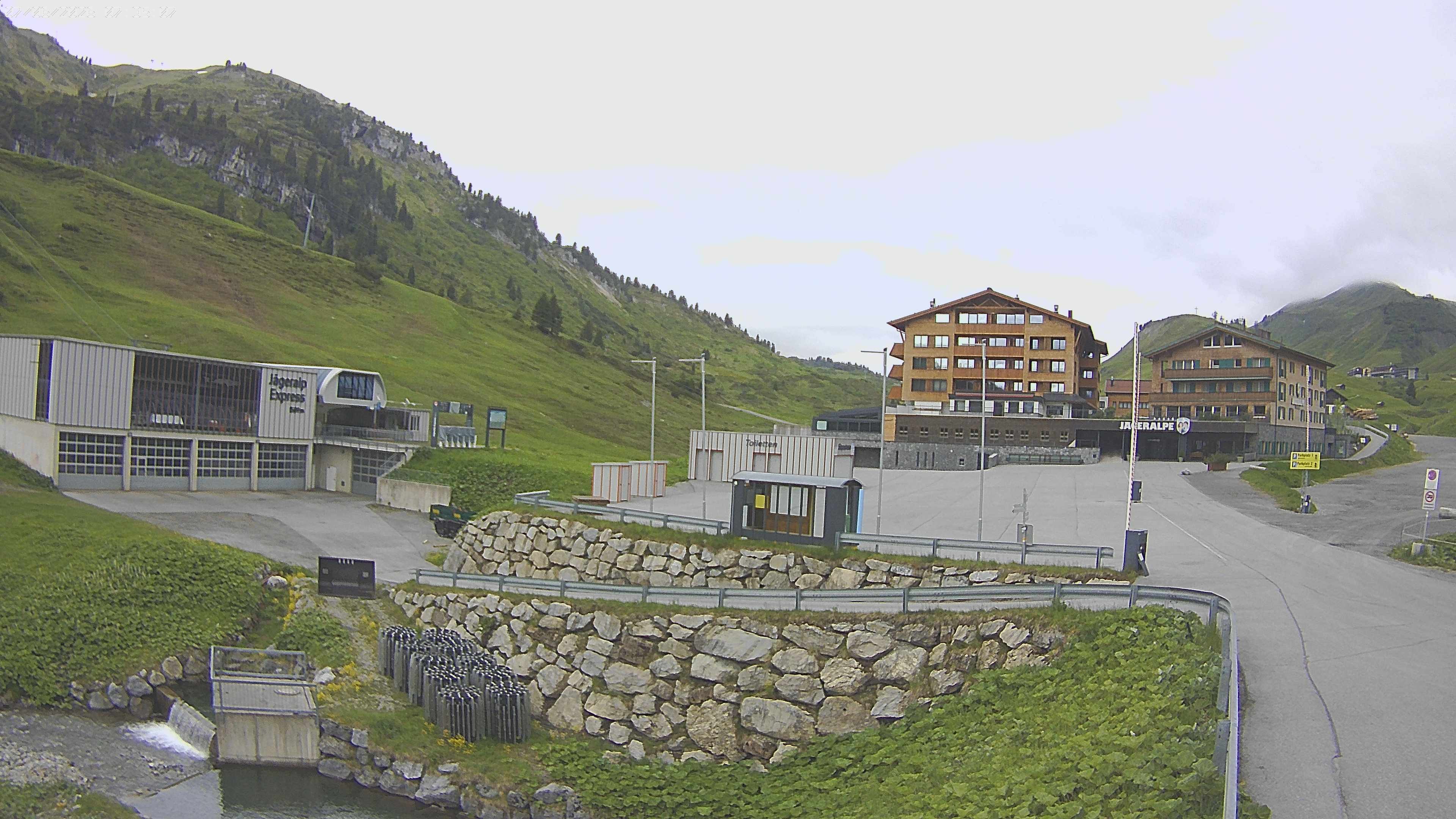 Archiv Foto Webcam Jägeralpe: Blick aufs Hotel