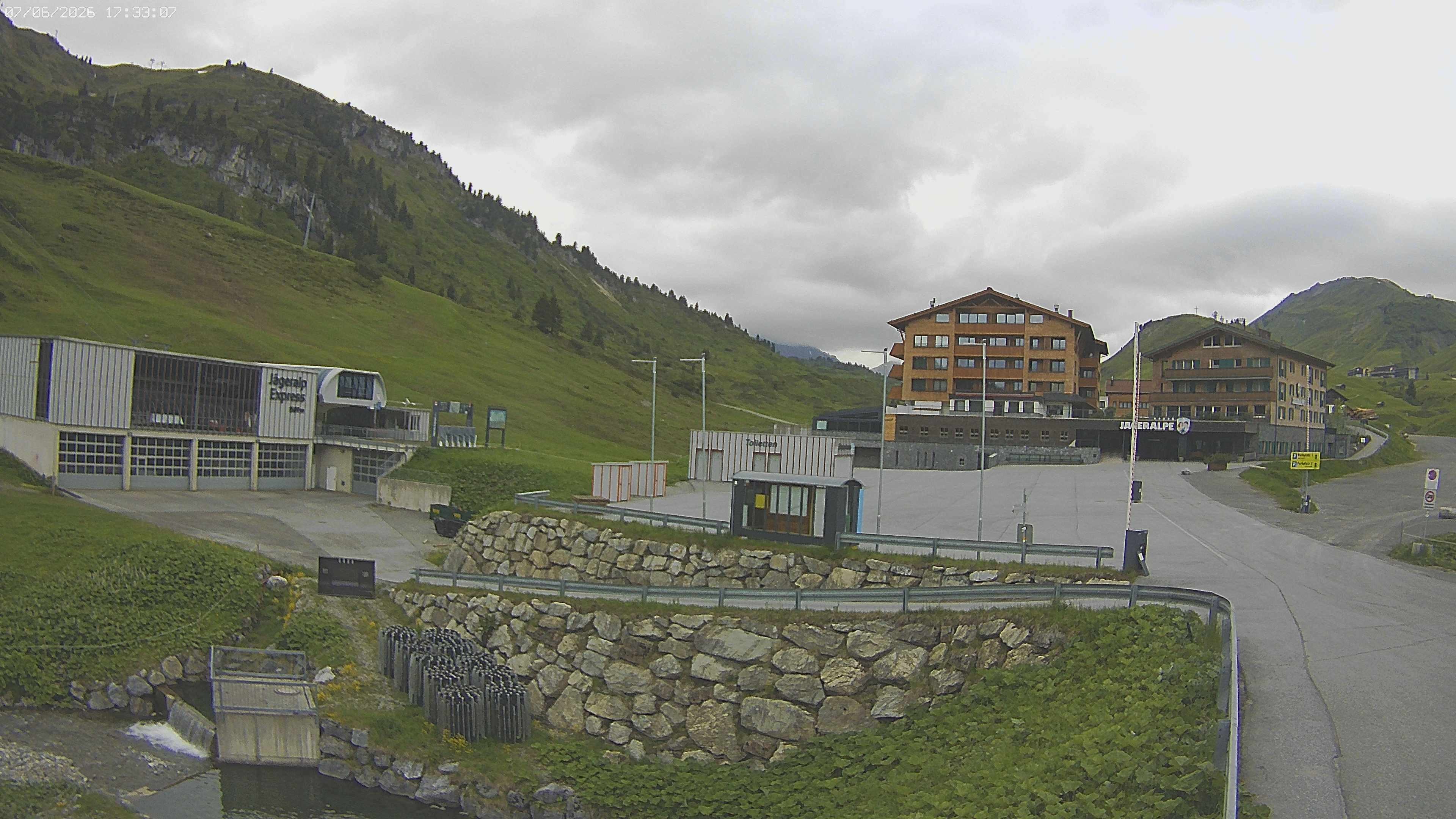 Archiv Foto Webcam Jägeralpe: Blick aufs Hotel