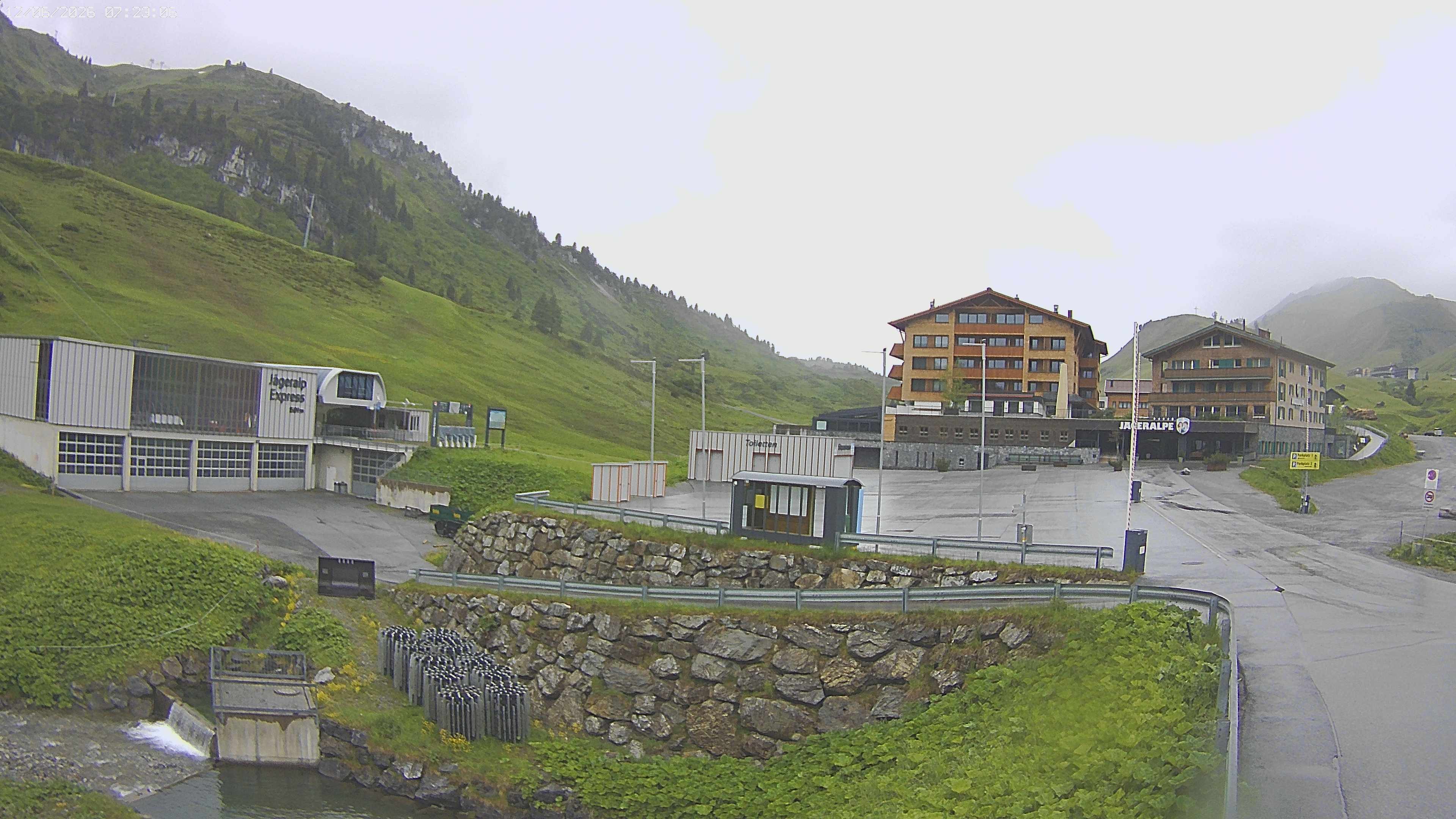 Archiv Foto Webcam Jägeralpe: Blick aufs Hotel
