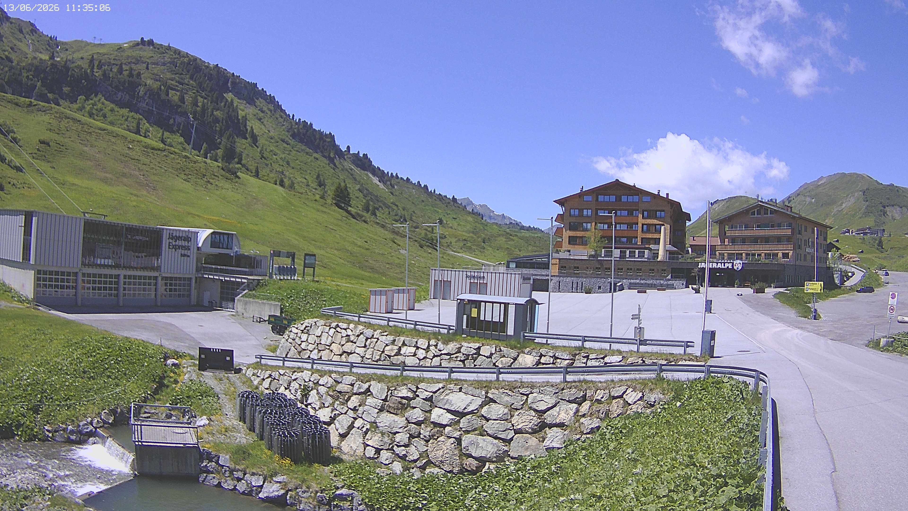 Archived image Webcam Jägeralpe: View Hotel