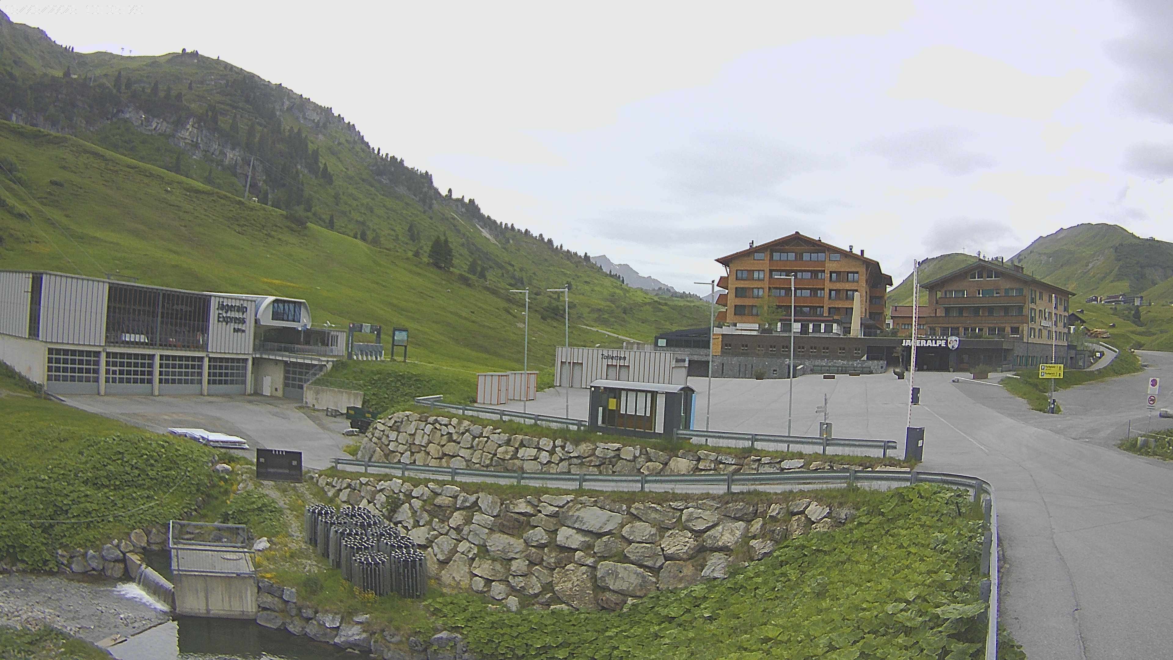 Archiv Foto Webcam Jägeralpe: Blick aufs Hotel
