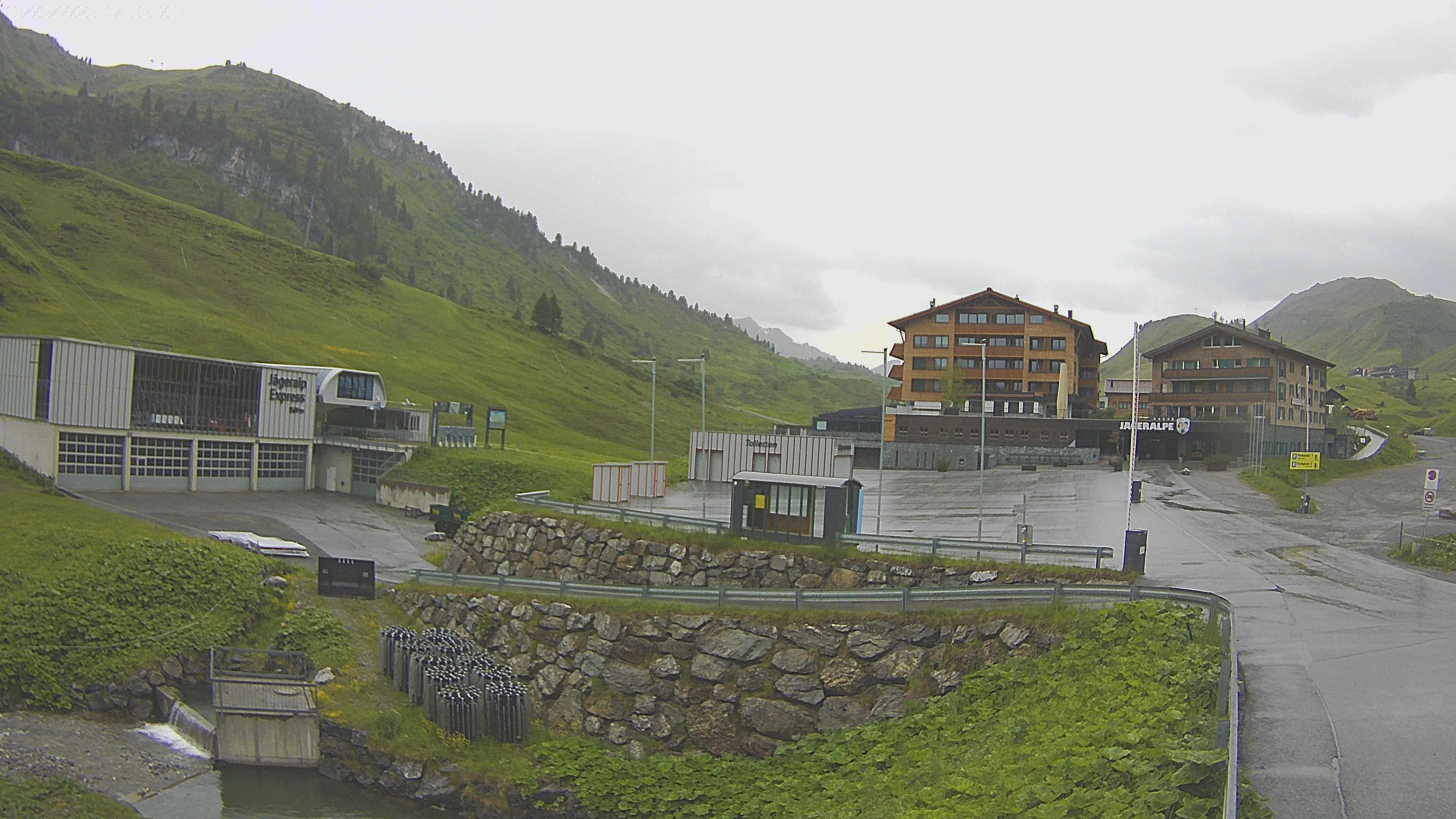 Archiv Foto Webcam Jägeralpe: Blick aufs Hotel