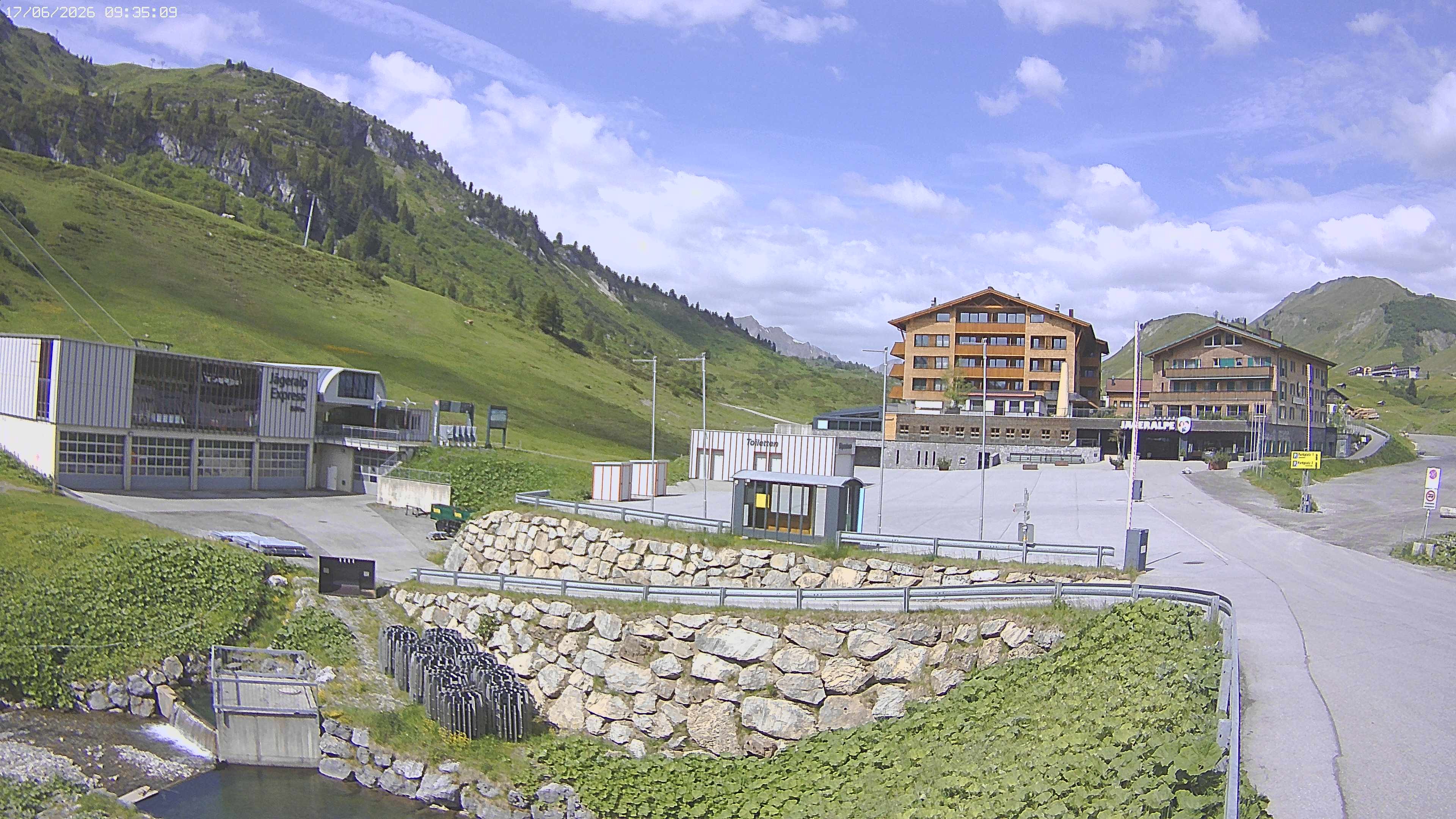 Archiv Foto Webcam Jägeralpe: Blick aufs Hotel