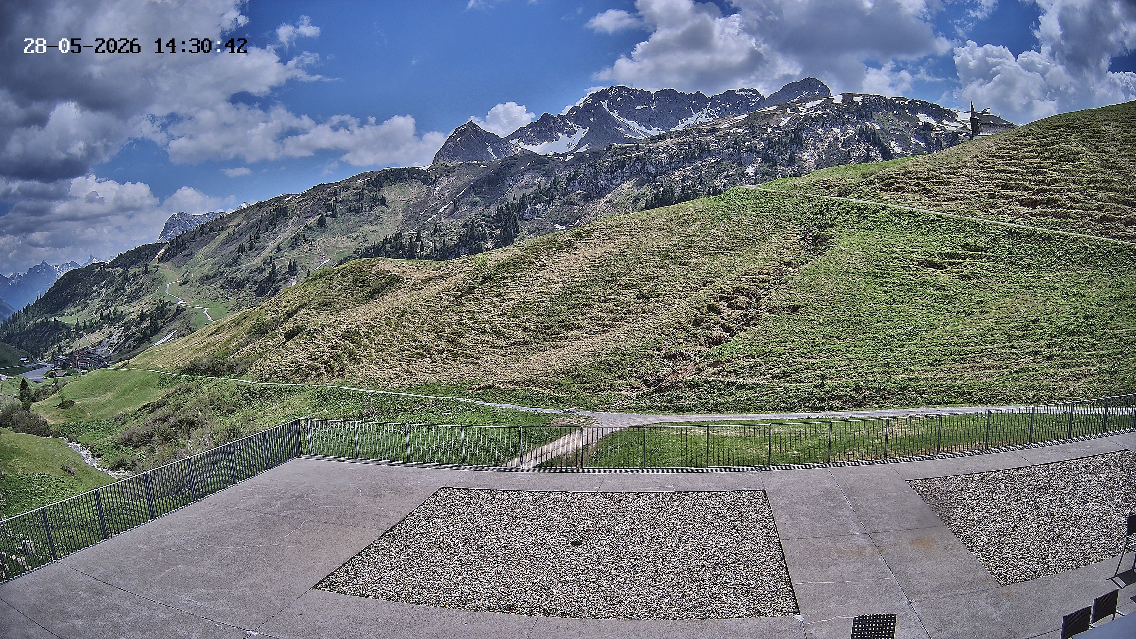 Archived image Webcam Hotel Adler at Warth