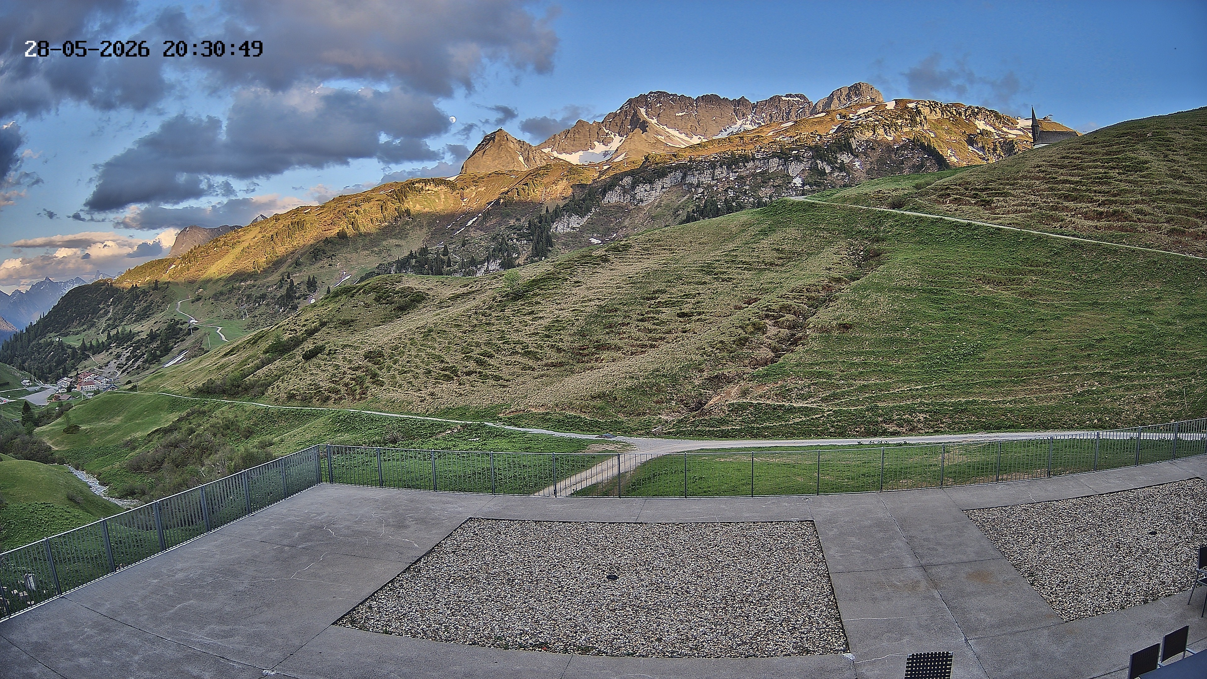 Archived image Webcam Hotel Adler at Warth