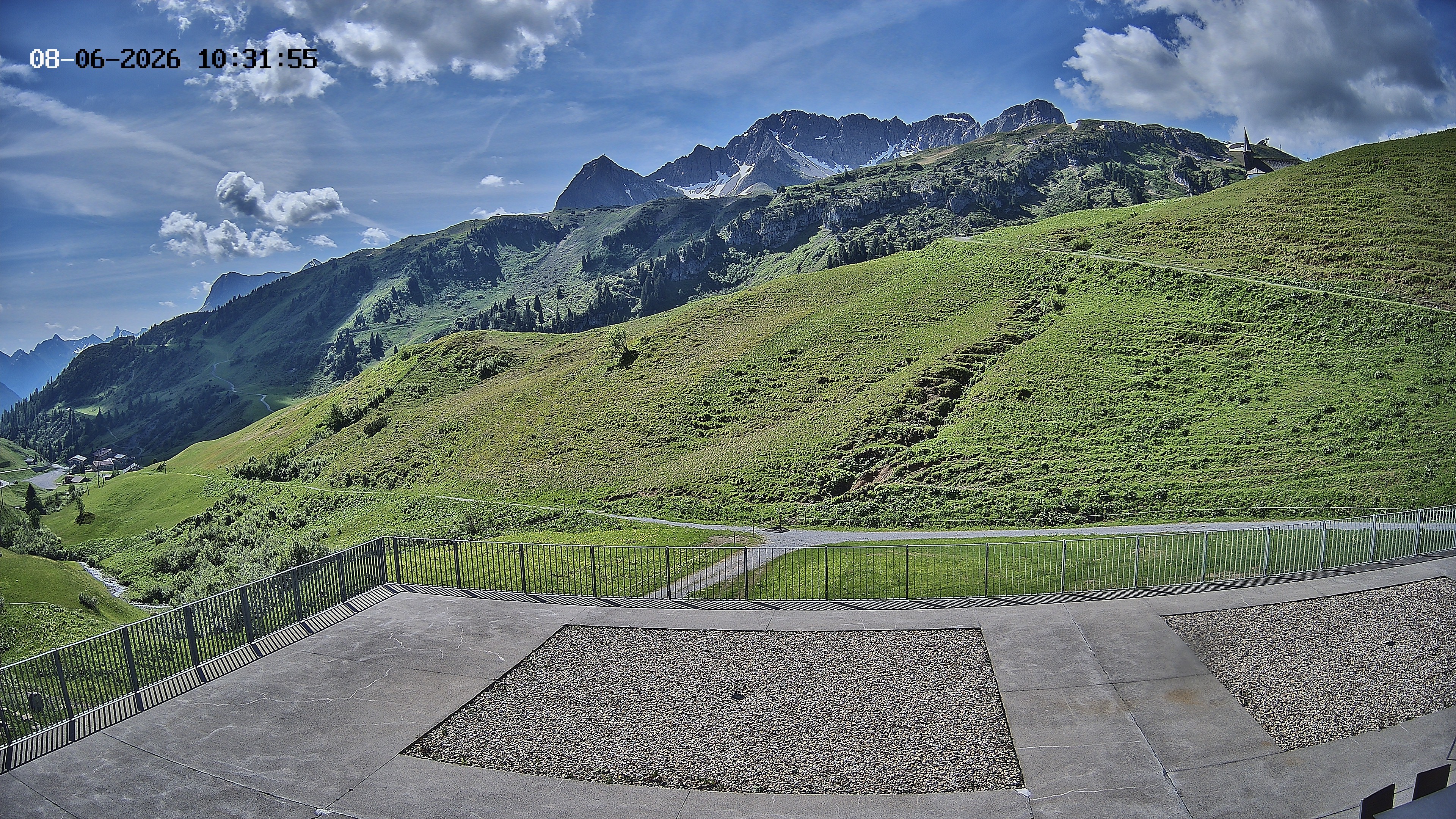 Archived image Webcam Hotel Adler at Warth