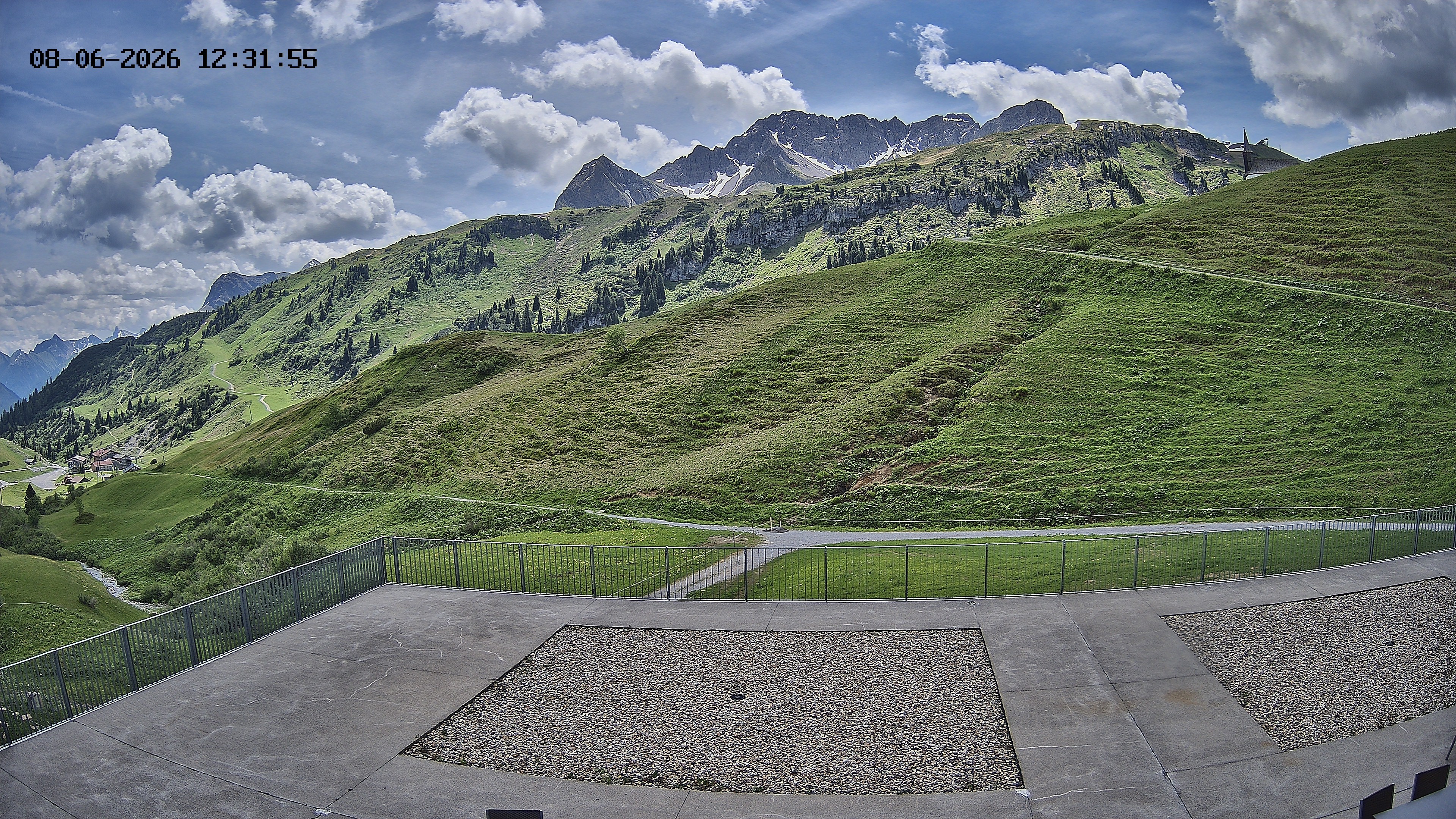 Archived image Webcam Hotel Adler at Warth