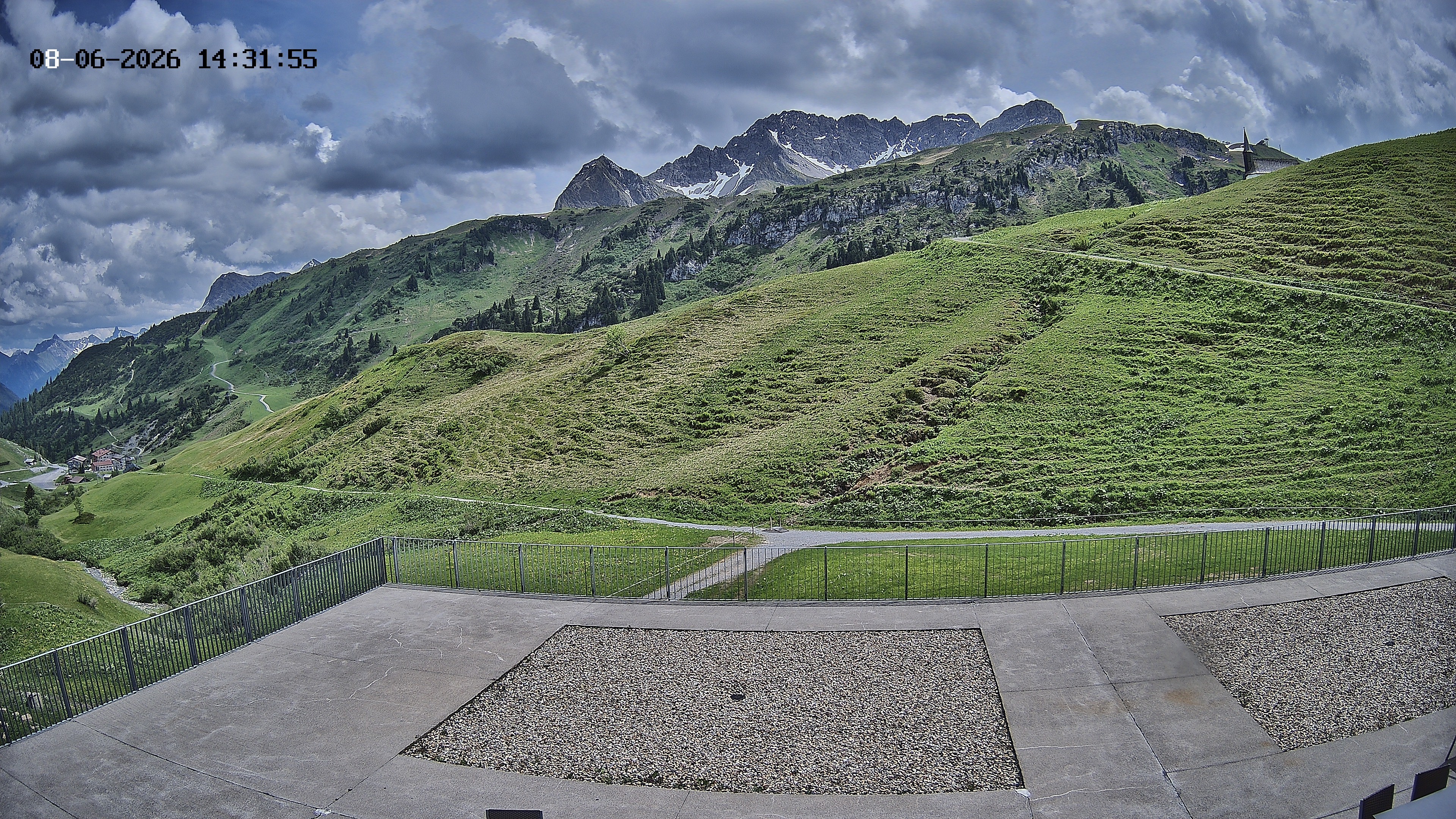 Archived image Webcam Hotel Adler at Warth
