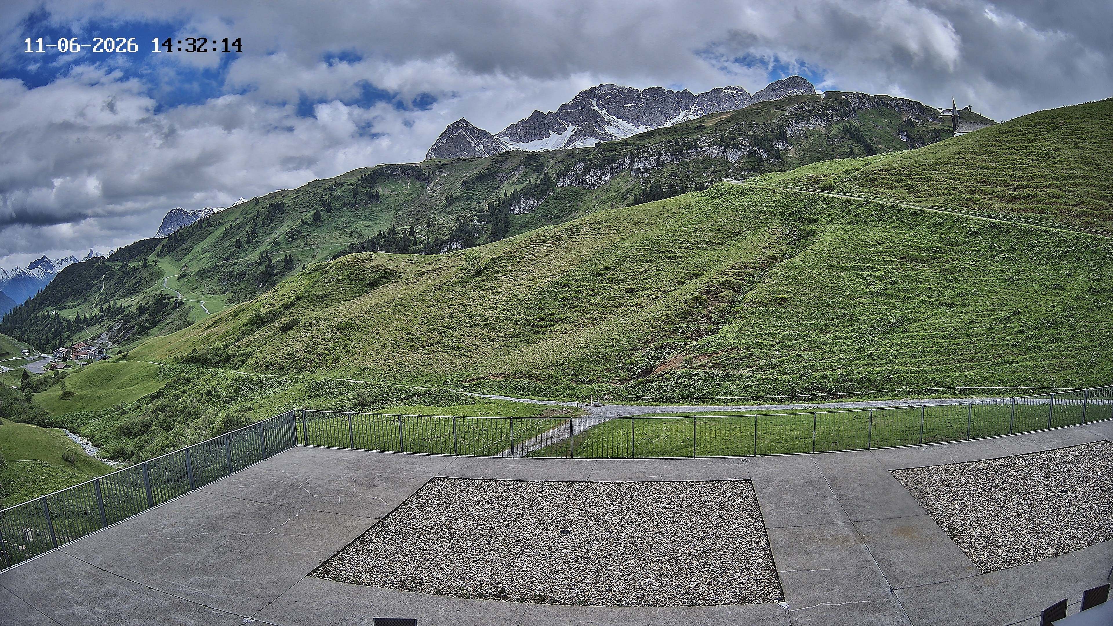 Archived image Webcam Hotel Adler at Warth