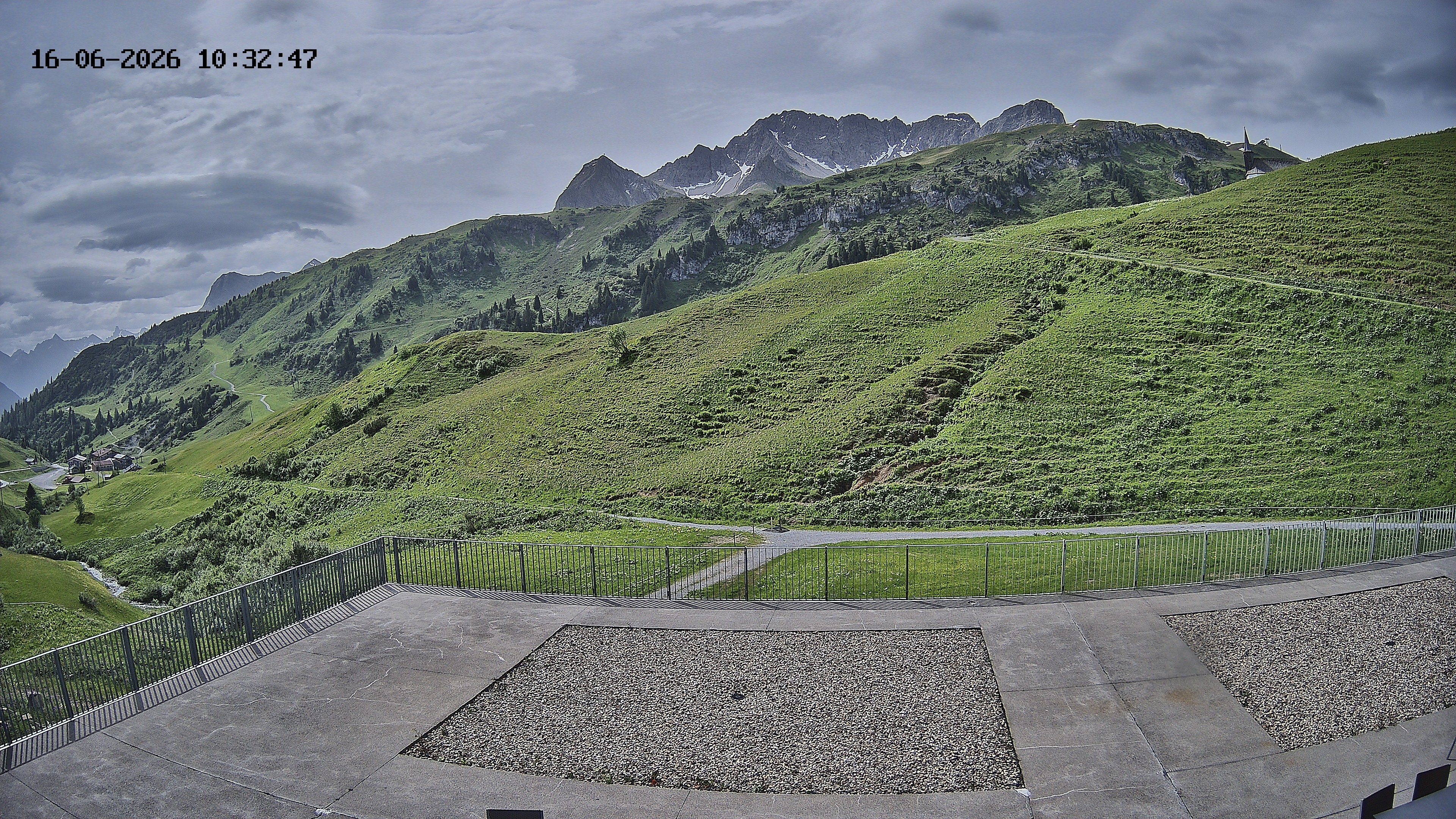 Archived image Webcam Hotel Adler at Warth