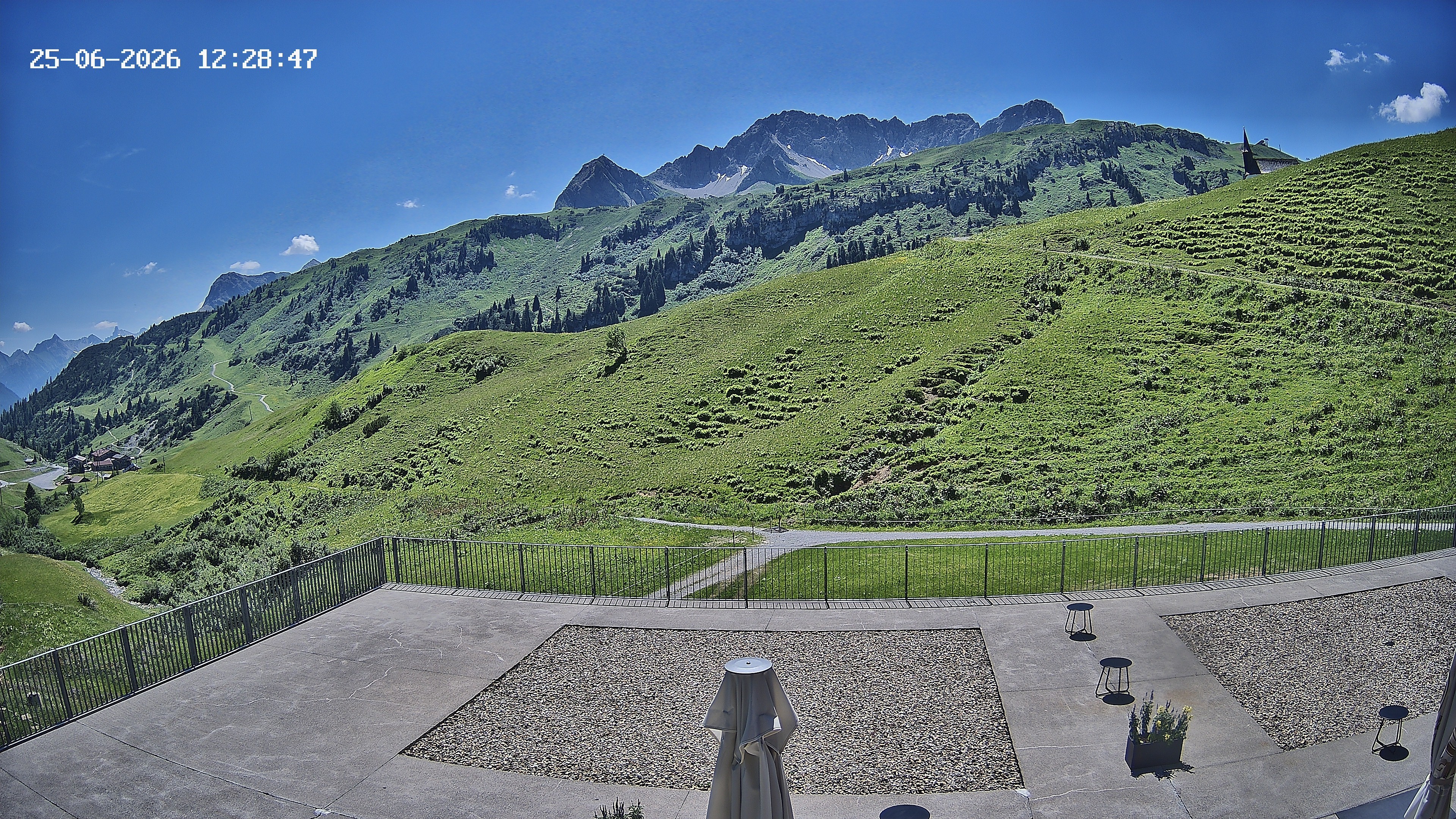 Archived image Webcam Hotel Adler at Warth
